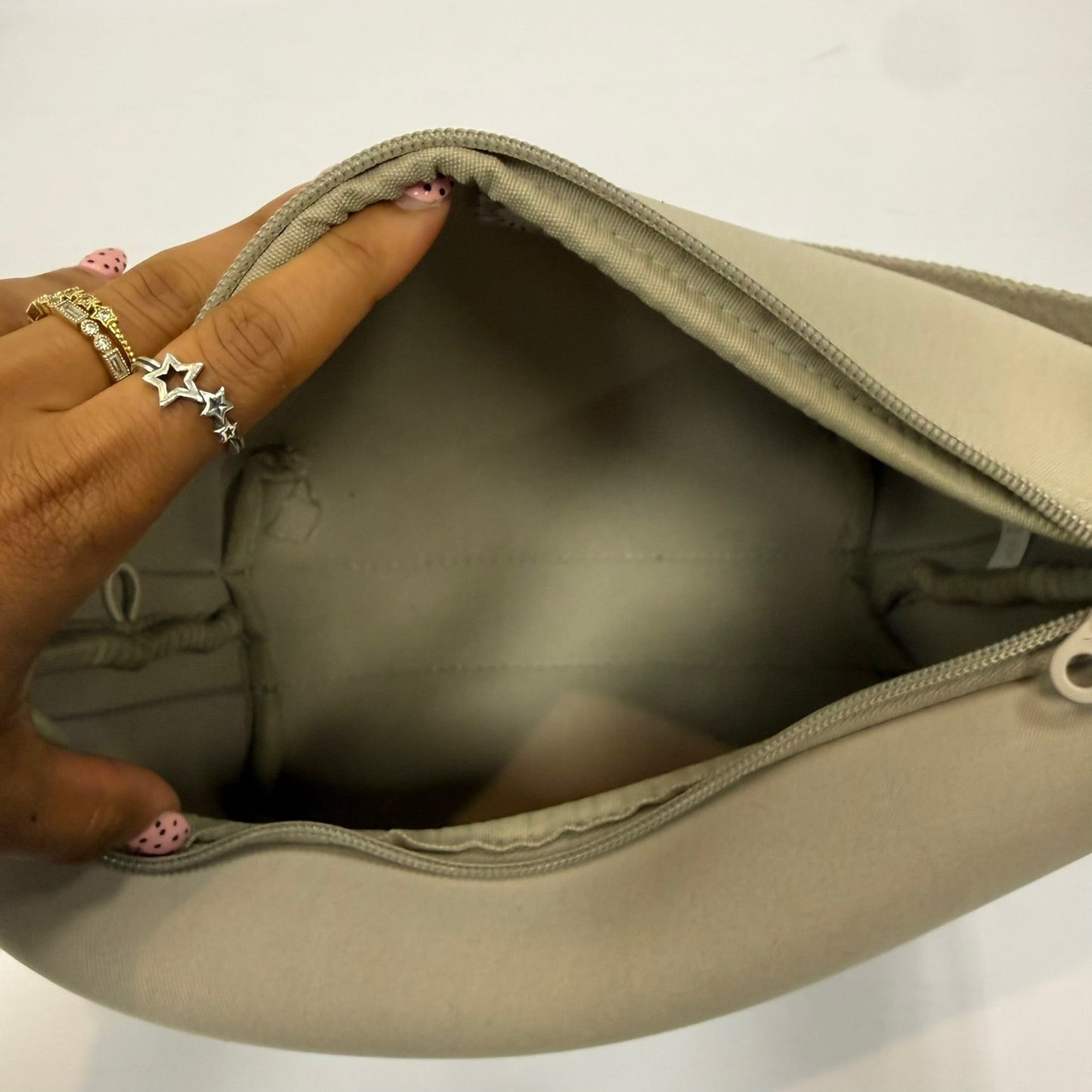 Handbag By Offline By Aerie, Size: Small