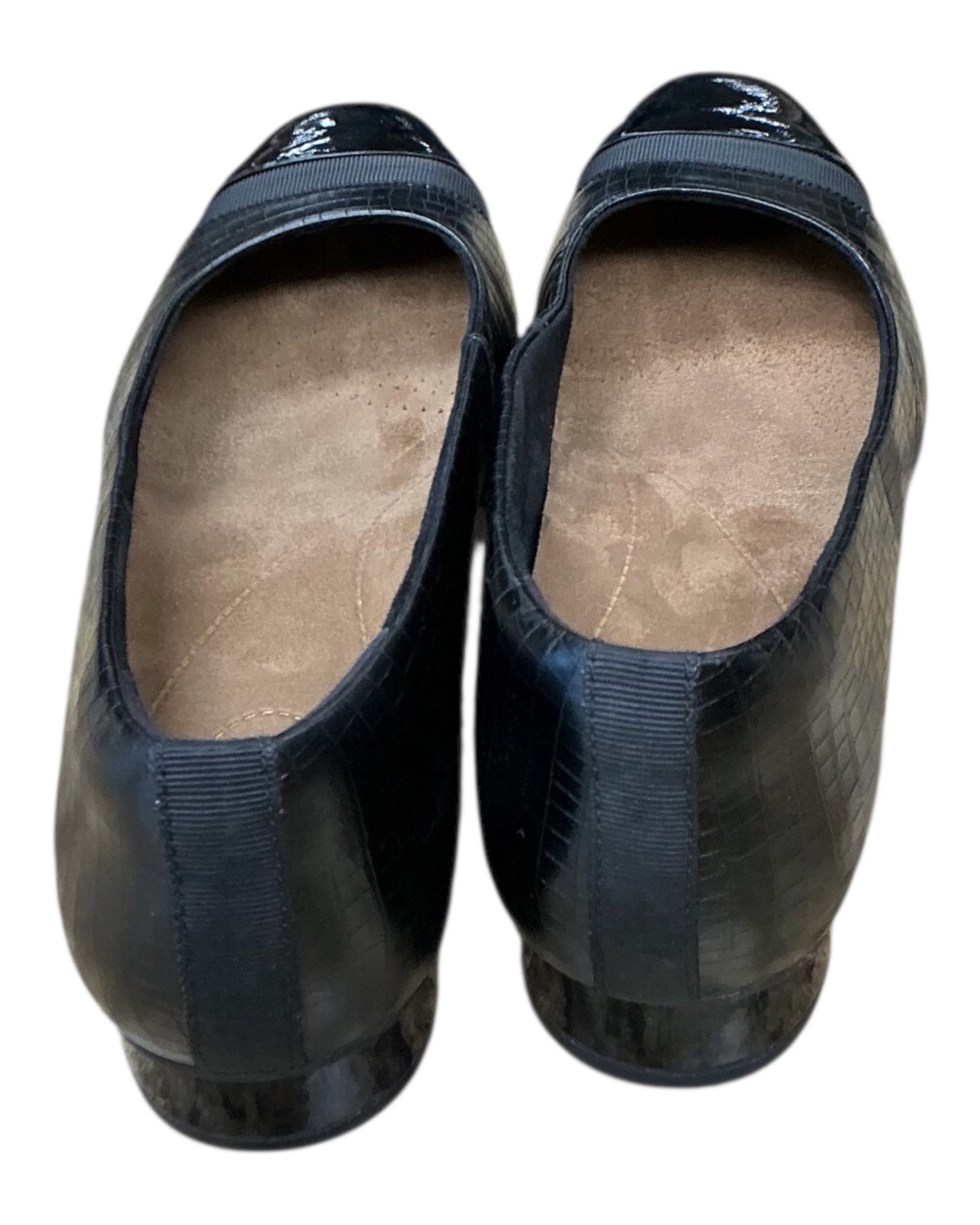 Shoes Flats By Clarks In Black, Size:9.5