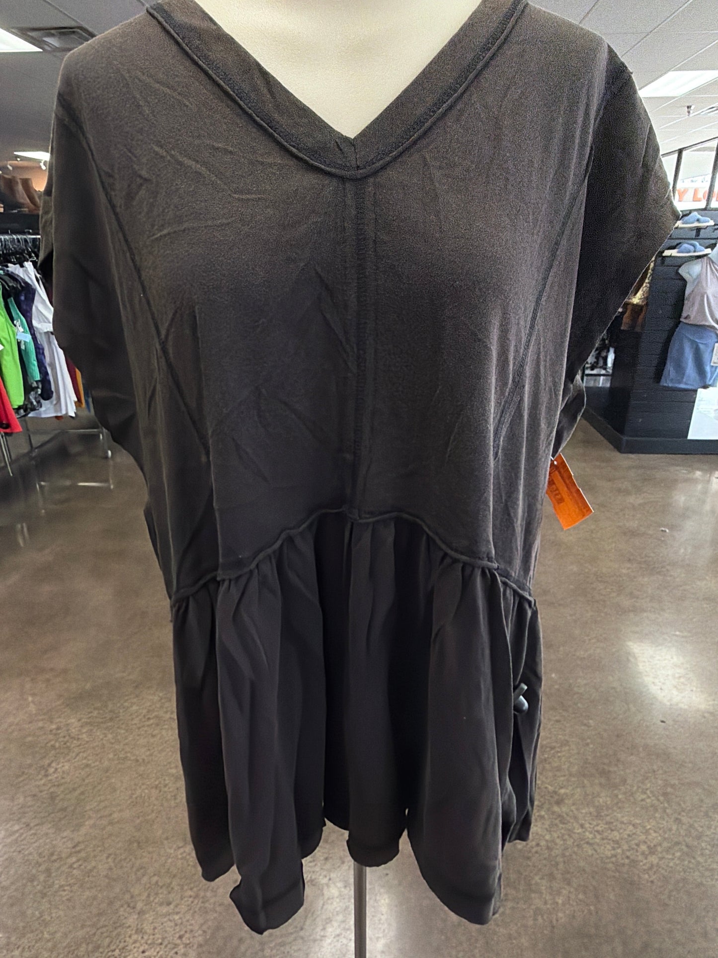 Top Sleeveless By White Birch In Brown, Size:M