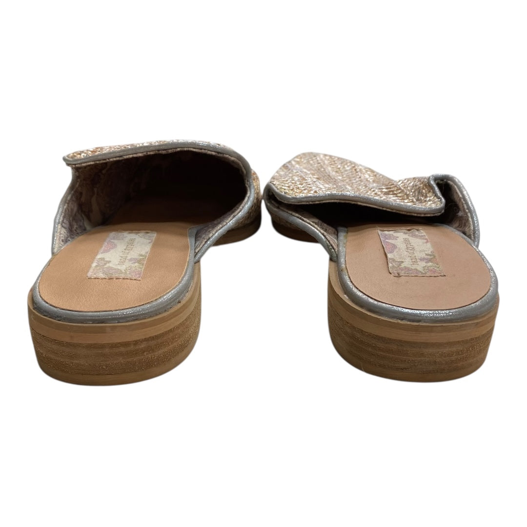 Shoes Flats By Band Of Gypsies In Tan, Size:9