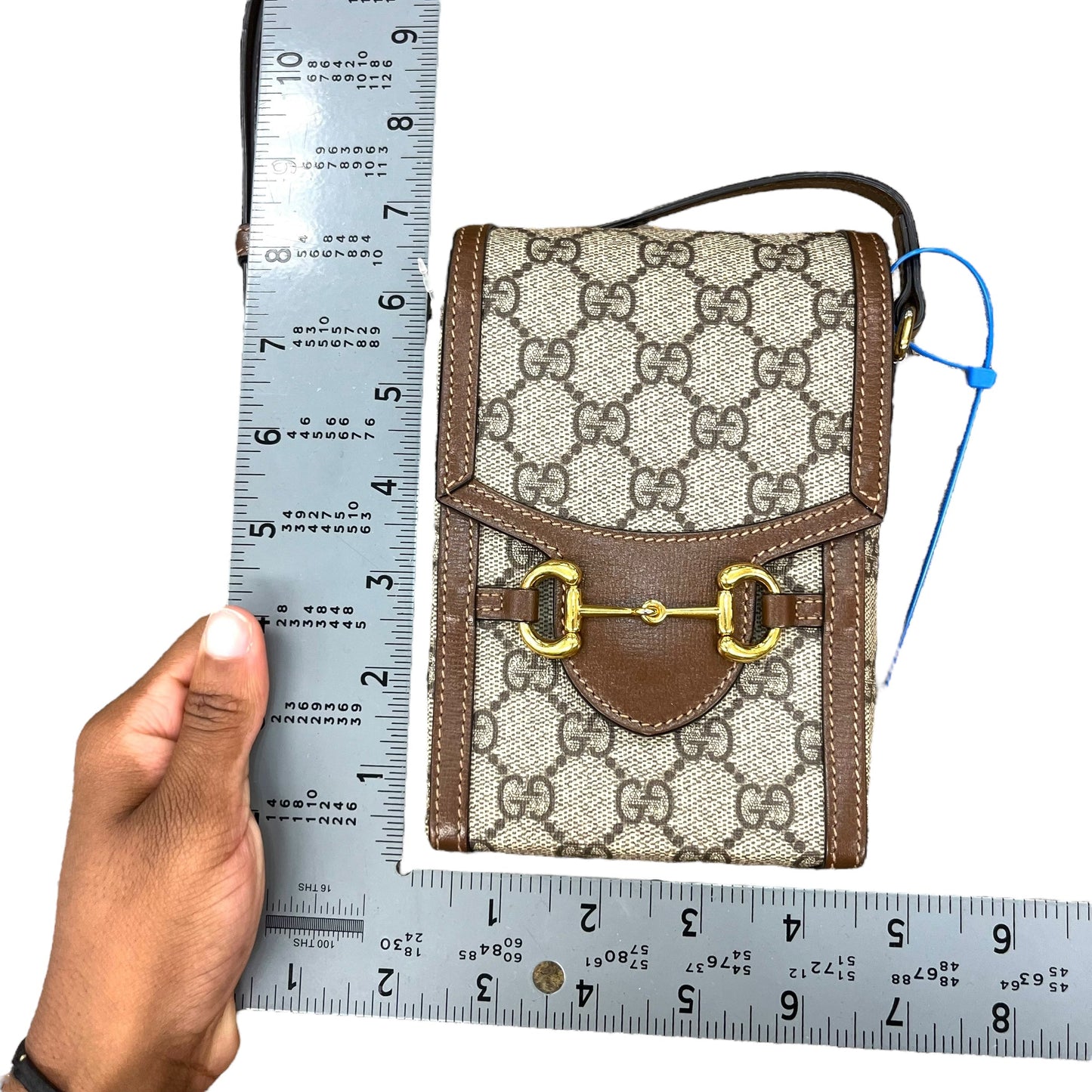 Crossbody Luxury Designer By Gucci, Size: Small