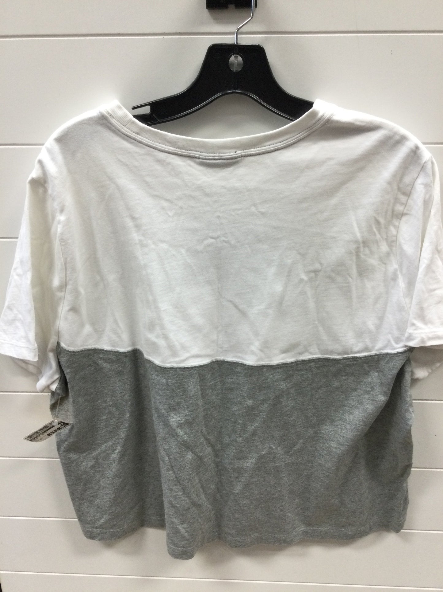 Athletic Top Ss By Nike Apparel In White, Size:1X