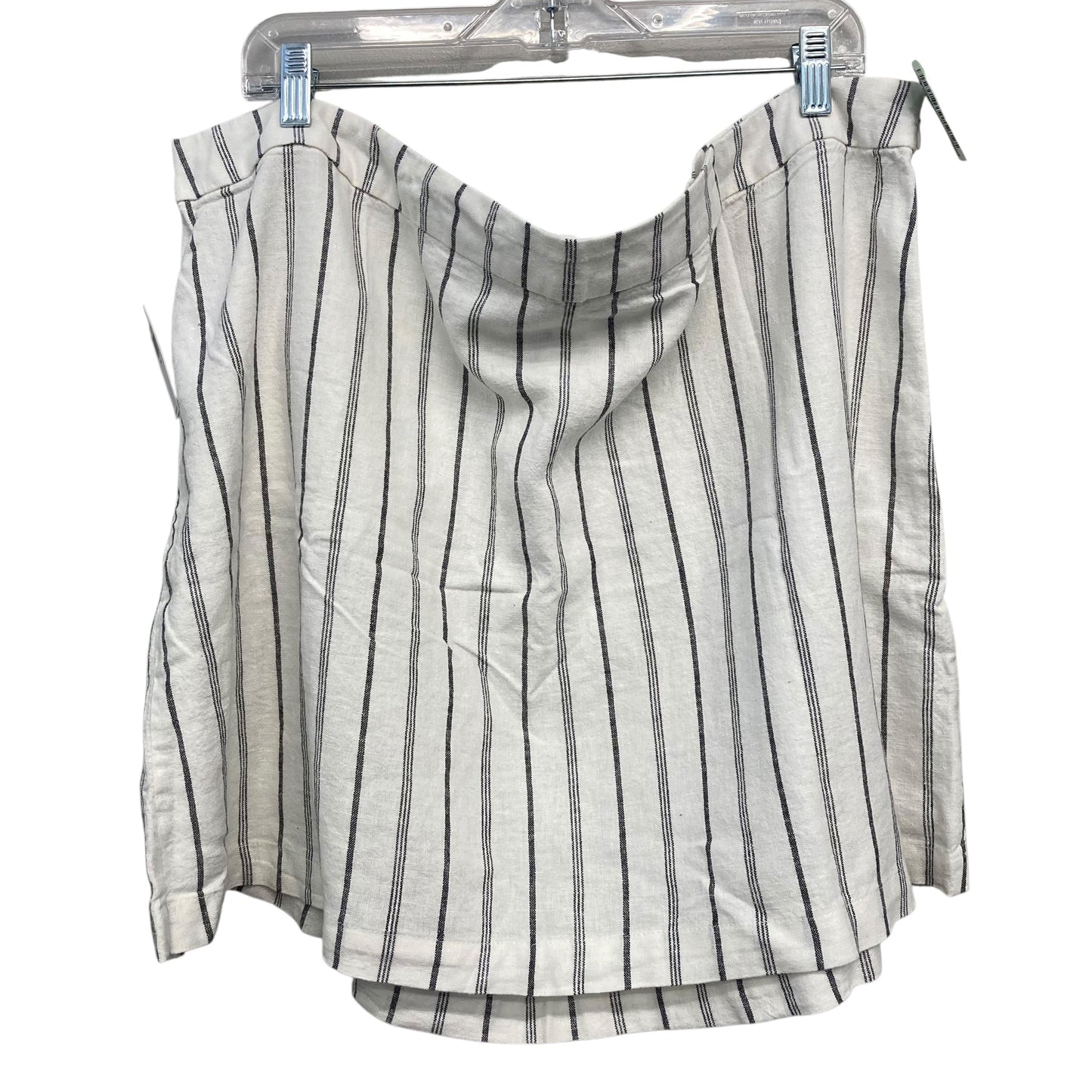 Skirt Mini & Short By Old Navy In Black & White, Size:18