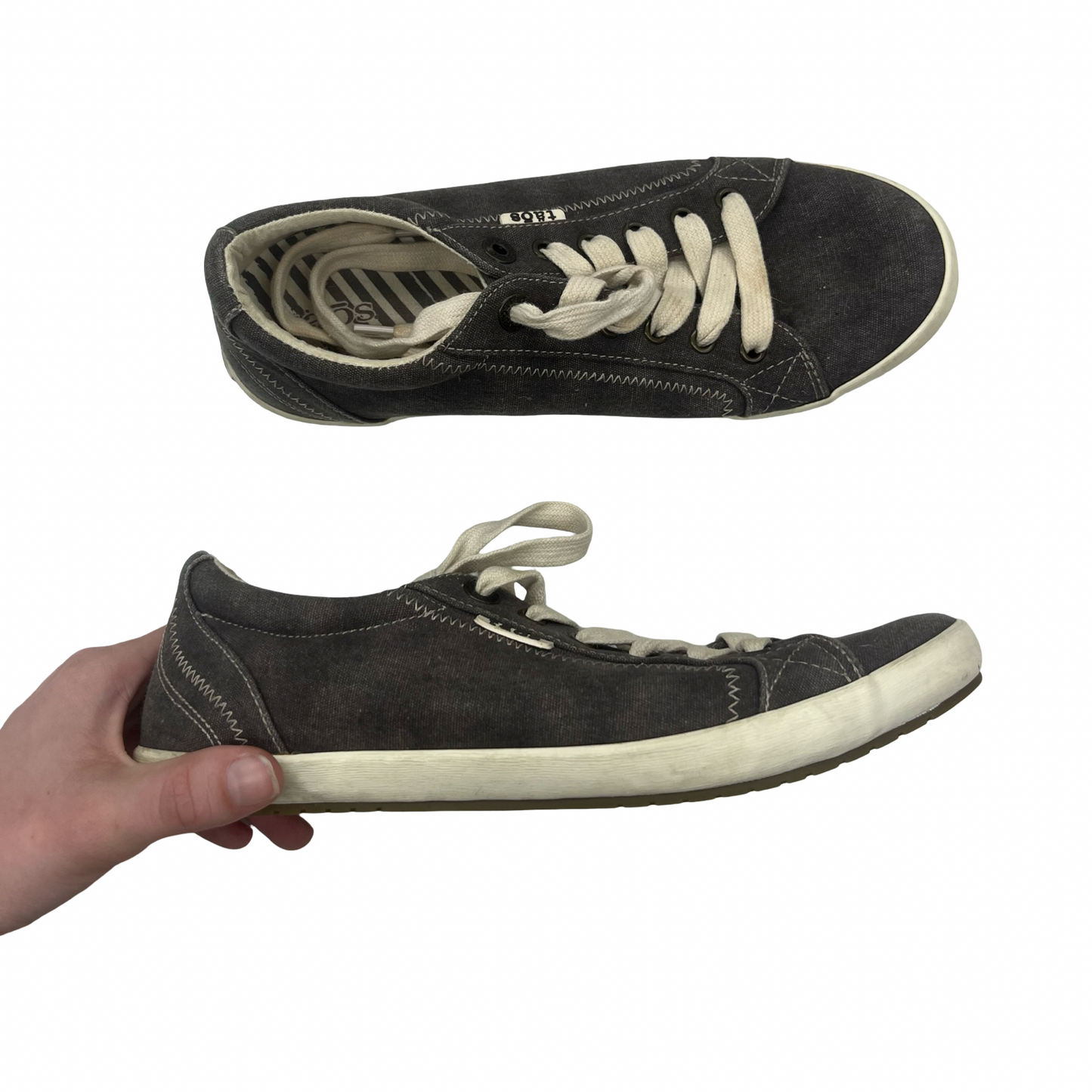 Shoes Sneakers By Taos In Grey, Size:9