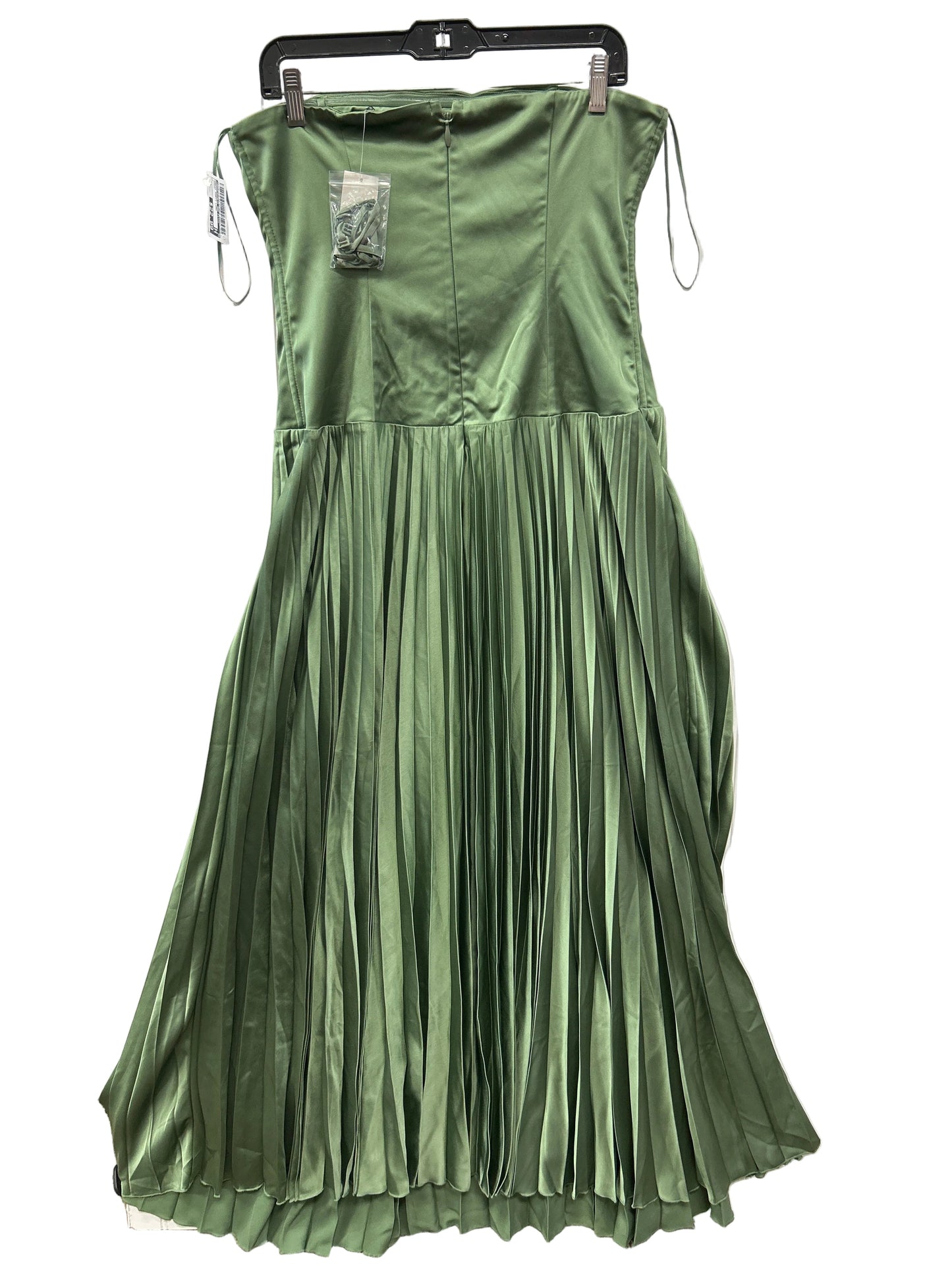 Dress Party Long By Abercrombie And Fitch In Green, Size:L