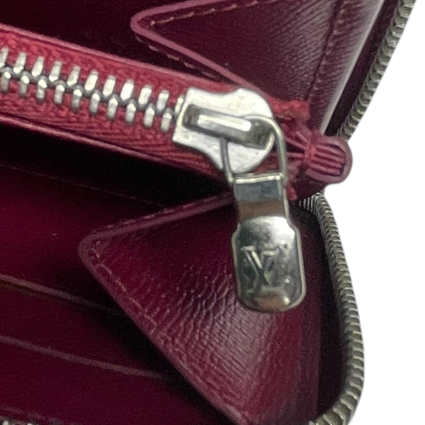 Wallet Luxury Designer By Louis Vuitton, Size: Medium