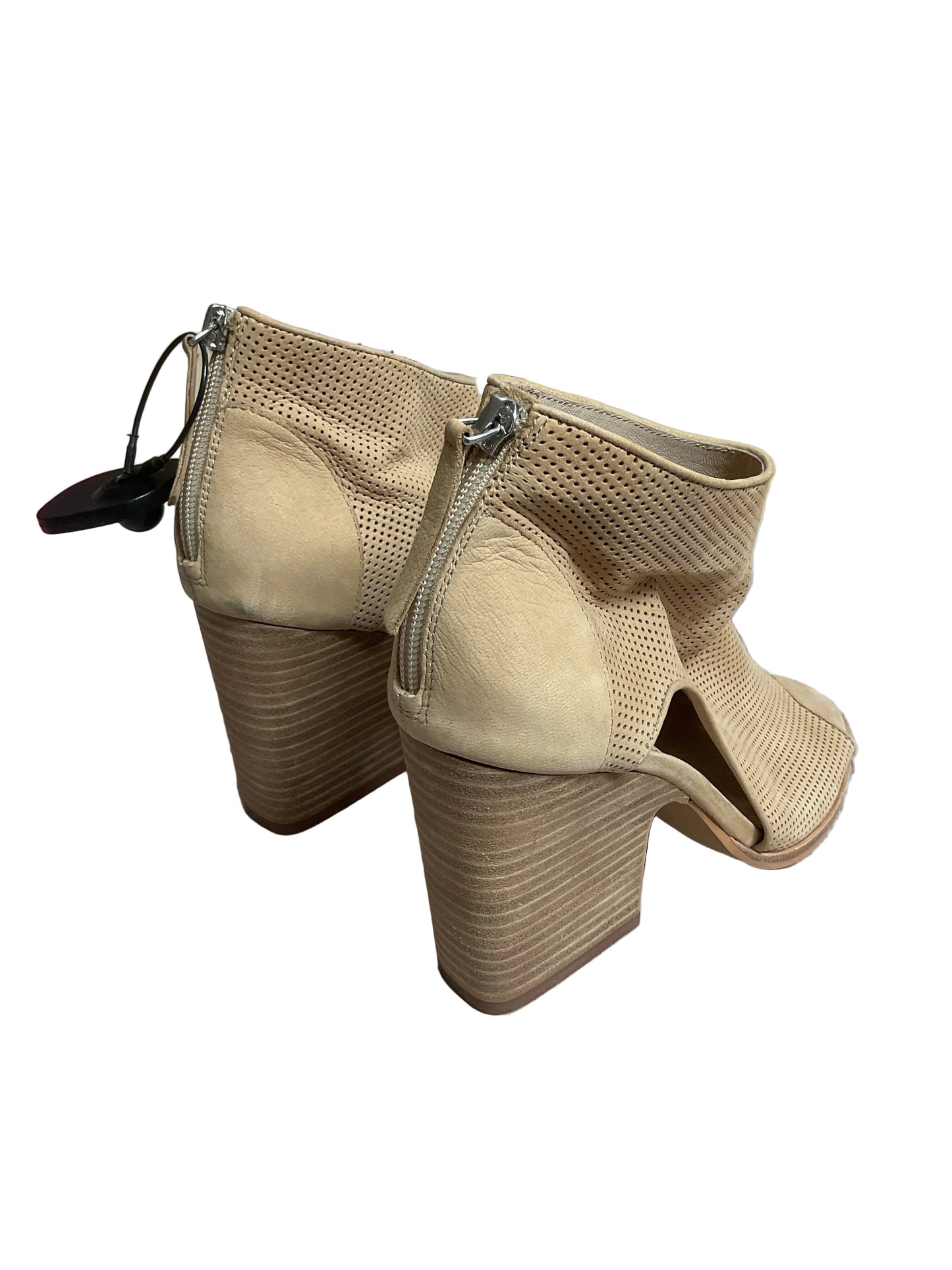 Shoes Heels Block By Vince Camuto In Beige, Size:8
