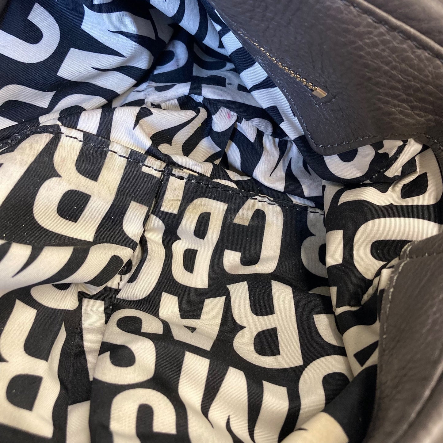 Handbag Designer By Marc By Marc Jacobs In Grey, Size:Medium