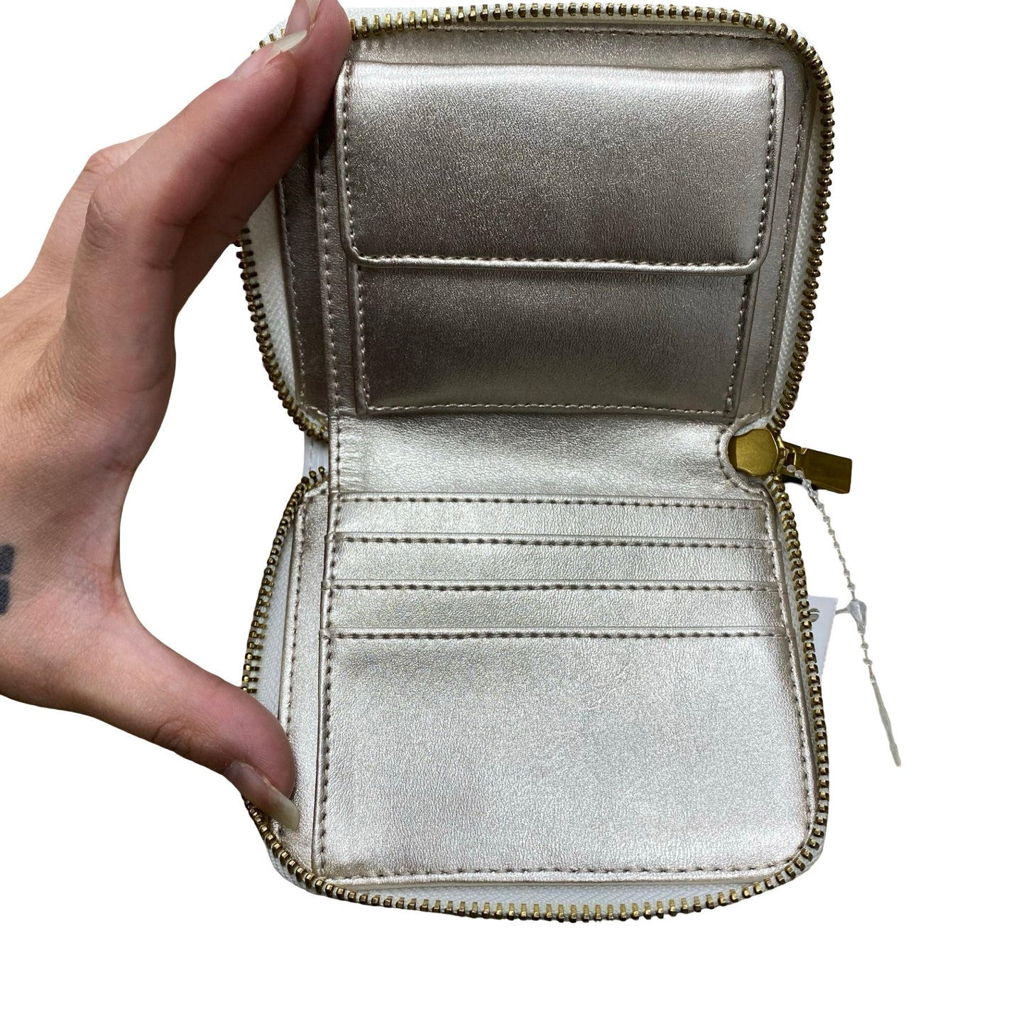 Wallet By Guess In White, Size:Small
