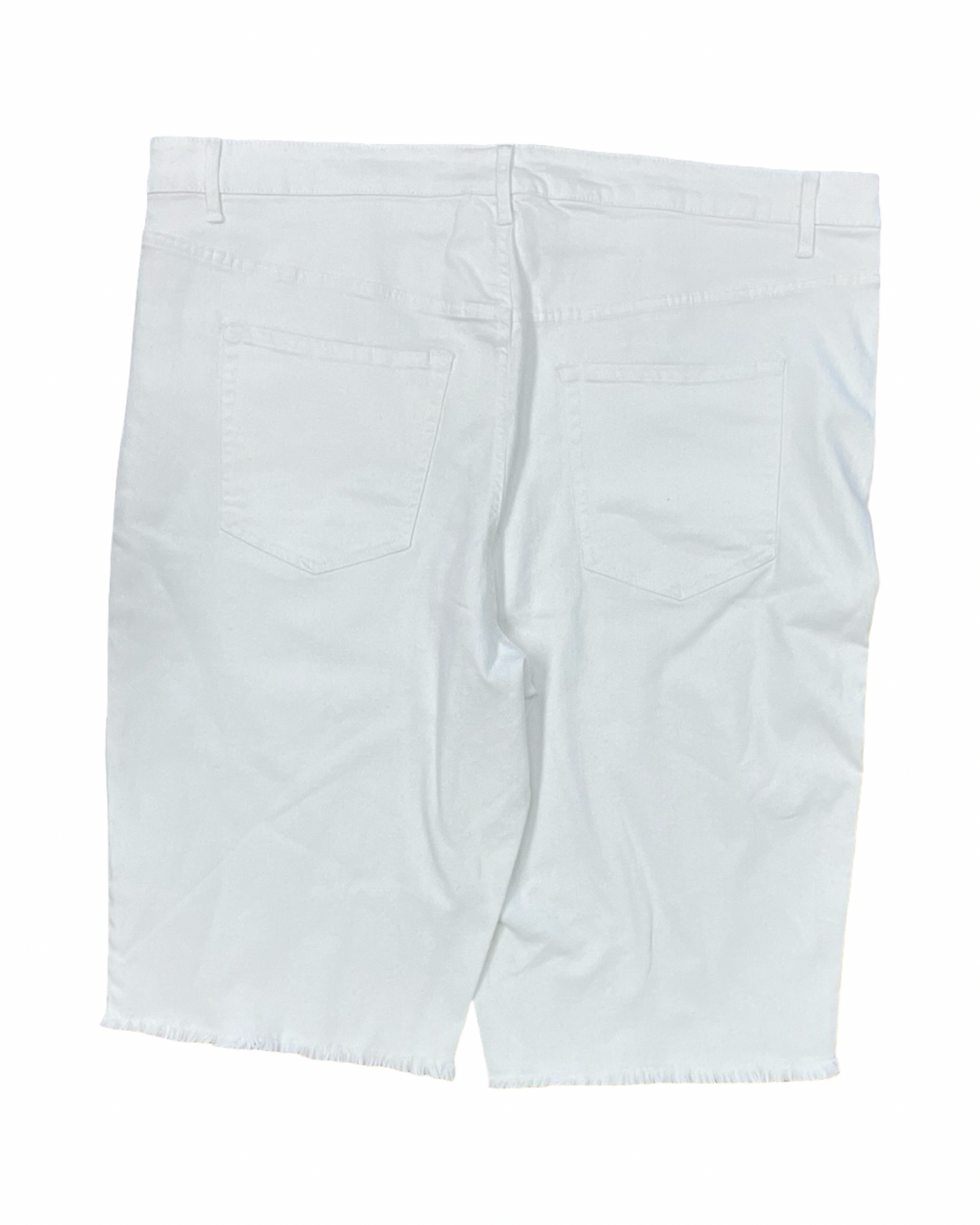 Shorts By Clothes Mentor In White, Size:22
