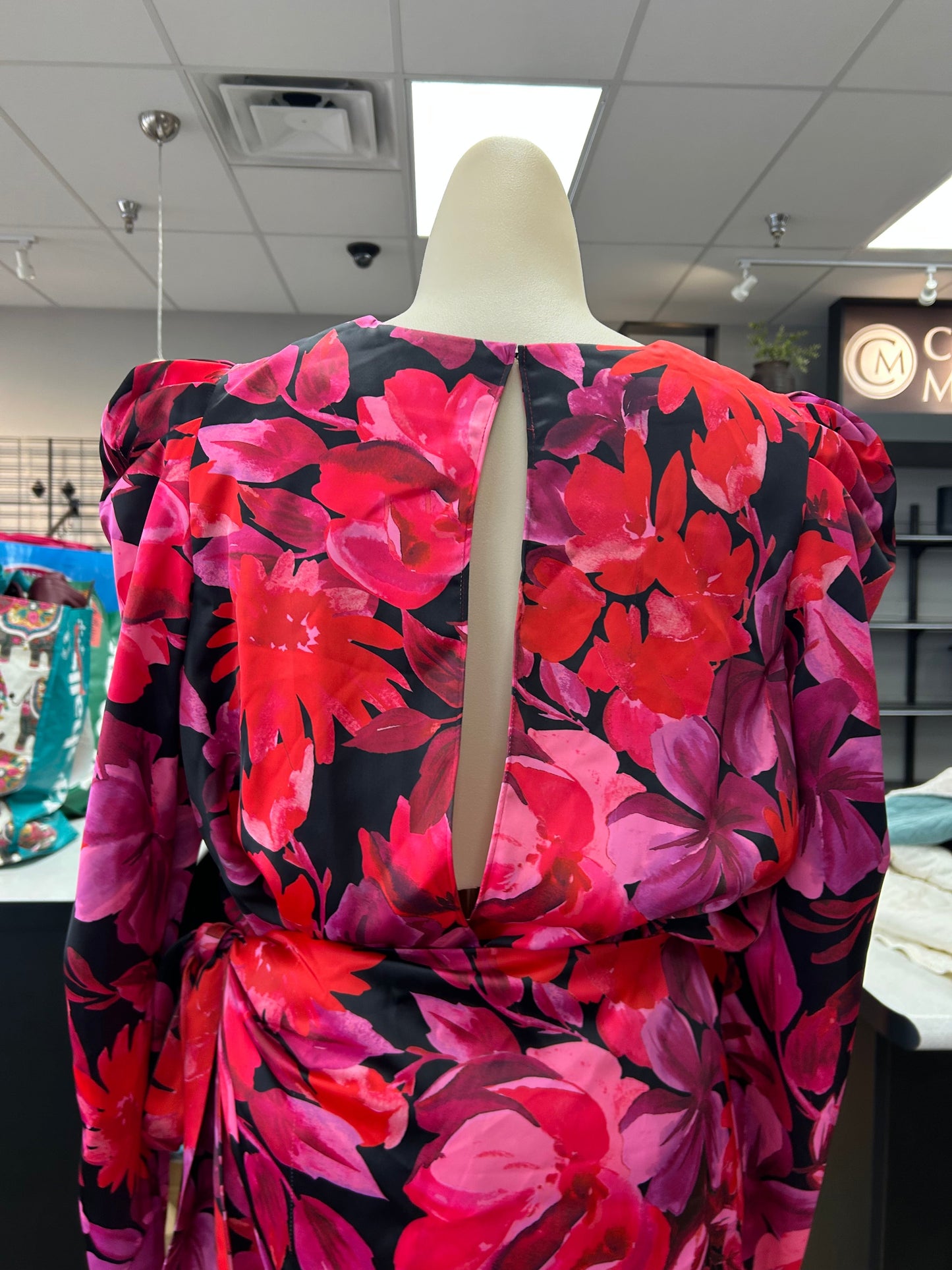 Dress Casual Short By Clothes Mentor In Floral Print, Size:S