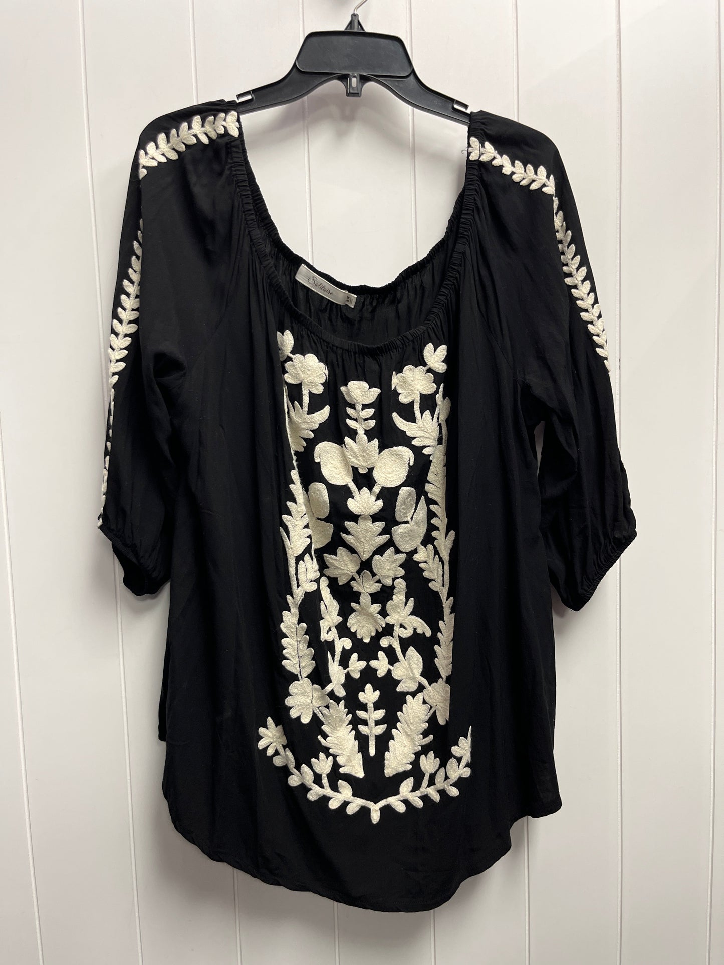 Top 3/4 Sleeve By Solitaire In Black & White, Size:3X