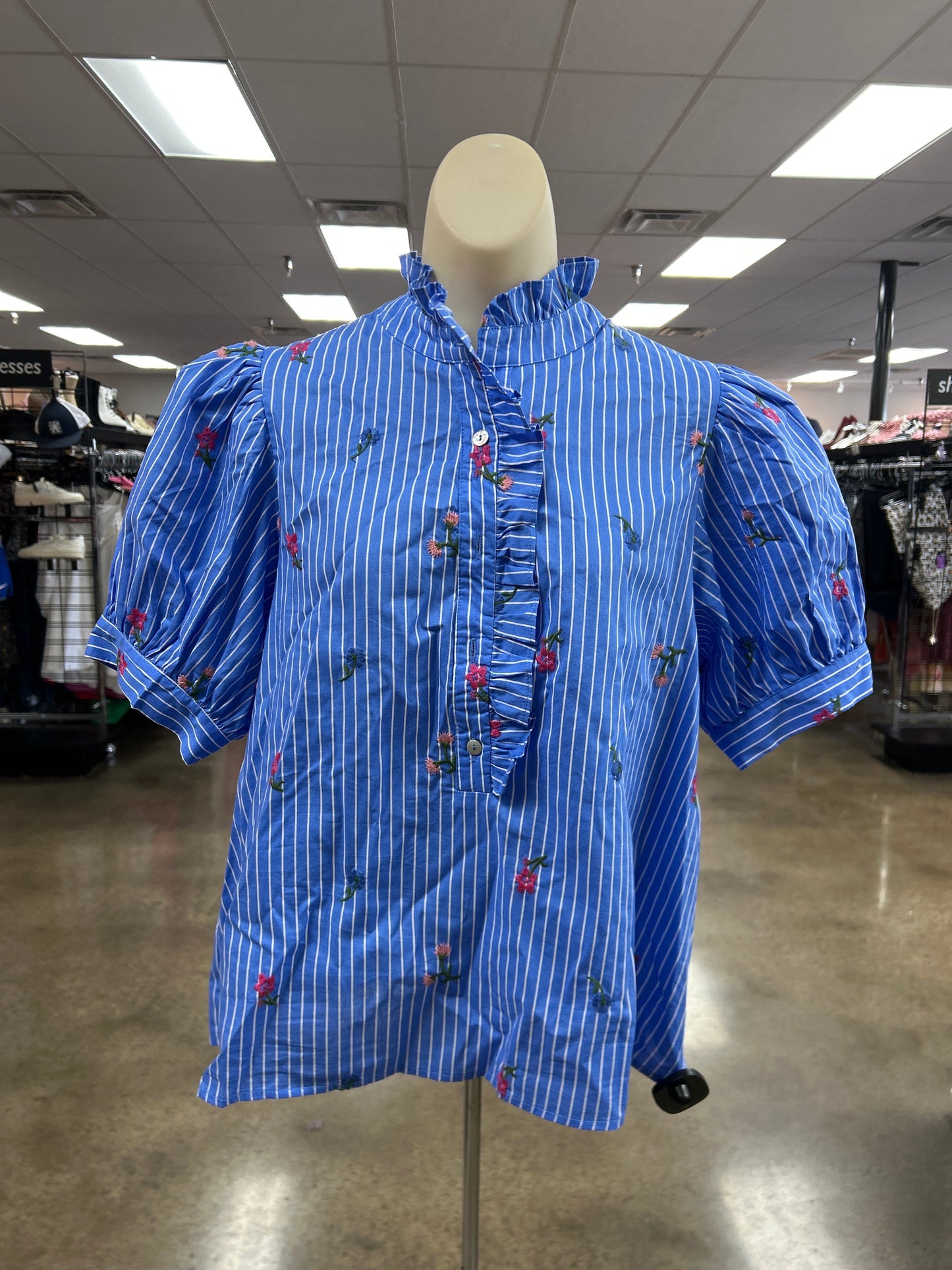 Top Ss By Entro In Blue & White, Size:L