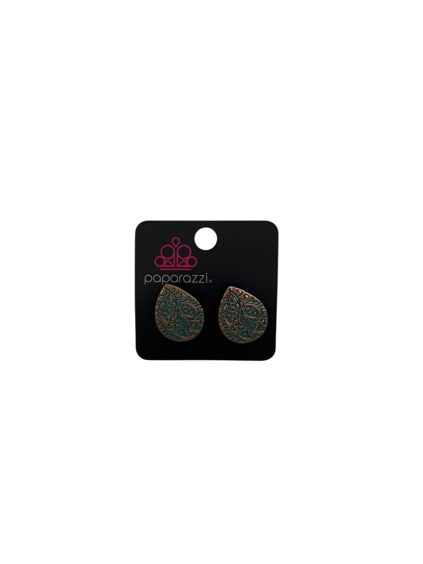 Earrings Stud By Paparazzi In Gold