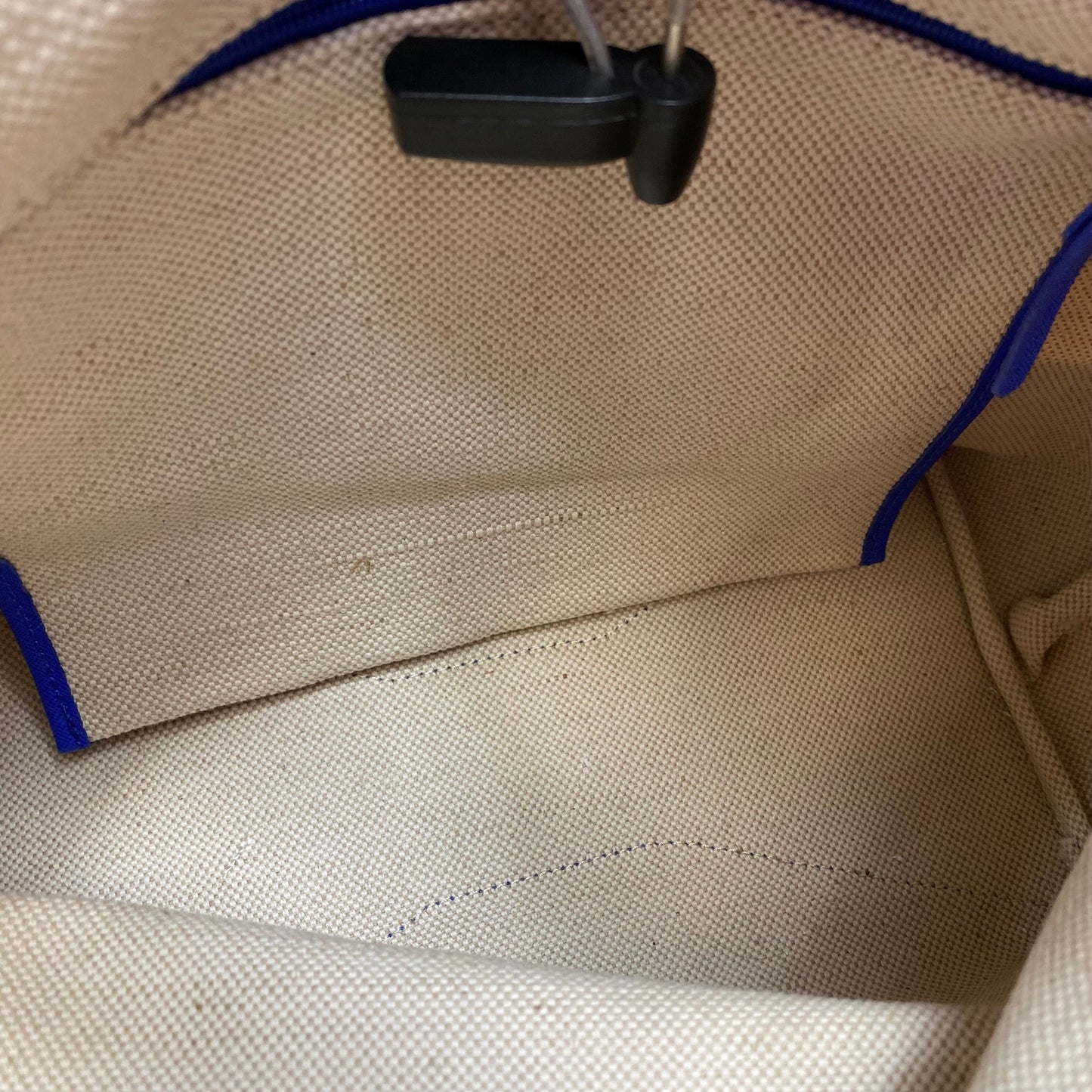 Tote Designer By Kate Spade, Size: Medium