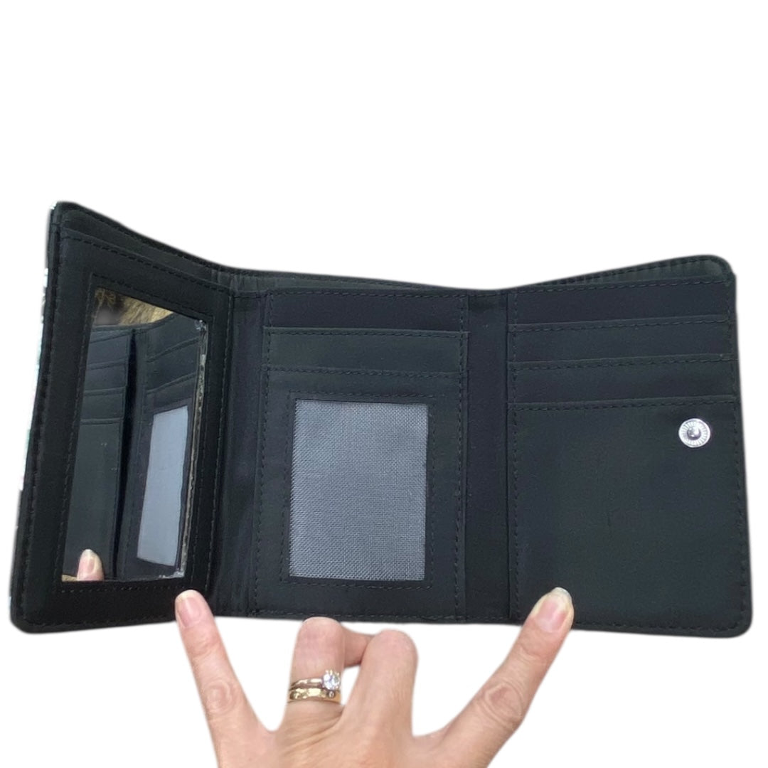 Wallet By Tahari In Floral Print, Size:Medium