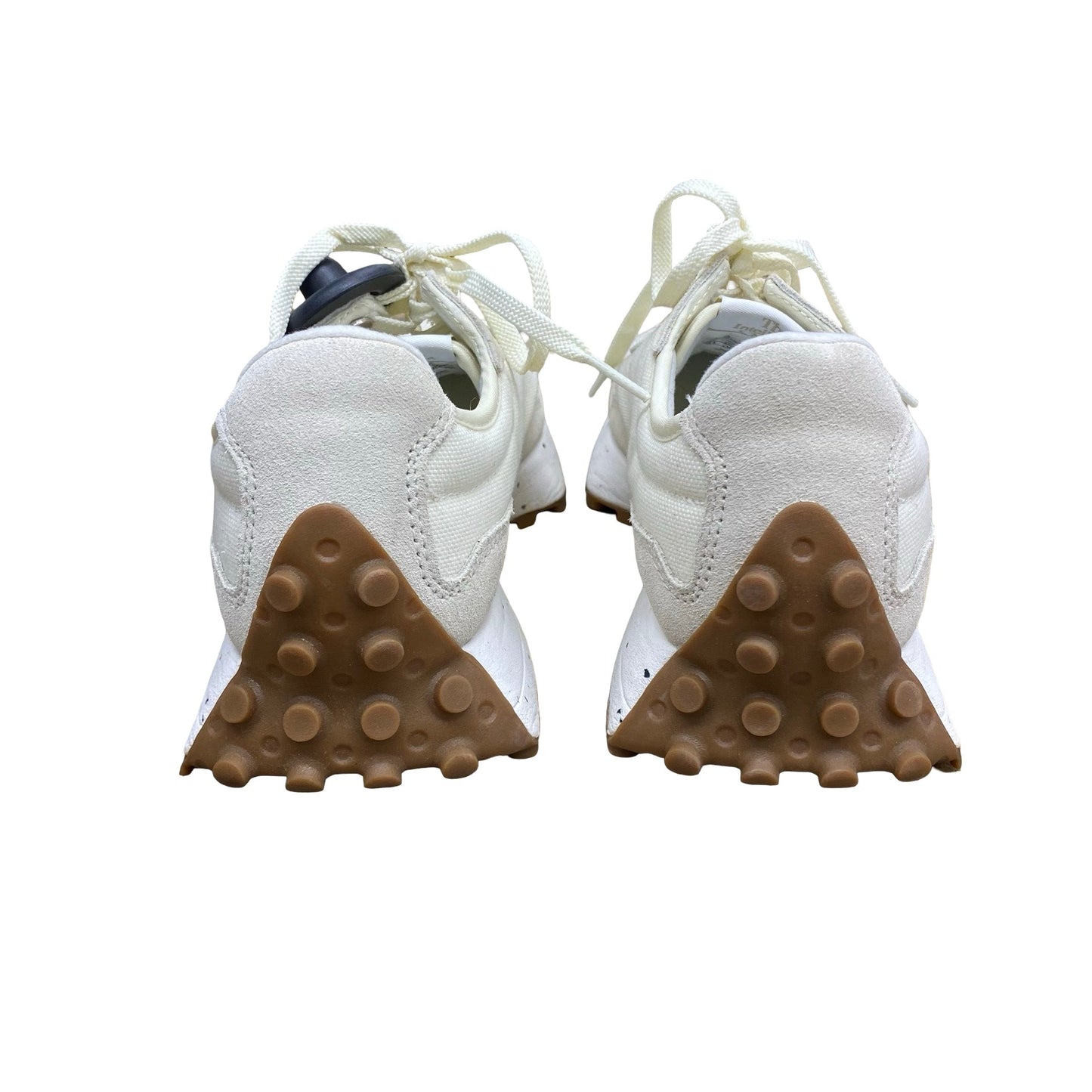 Shoes Sneakers By New Balance In Cream, Size:8.5