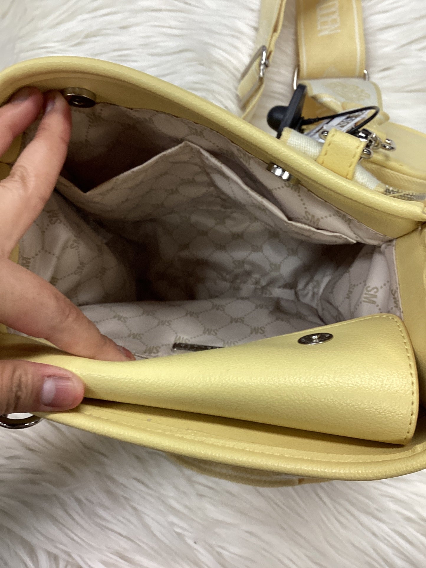 Handbag By Steve Madden In Yellow, Size:Small