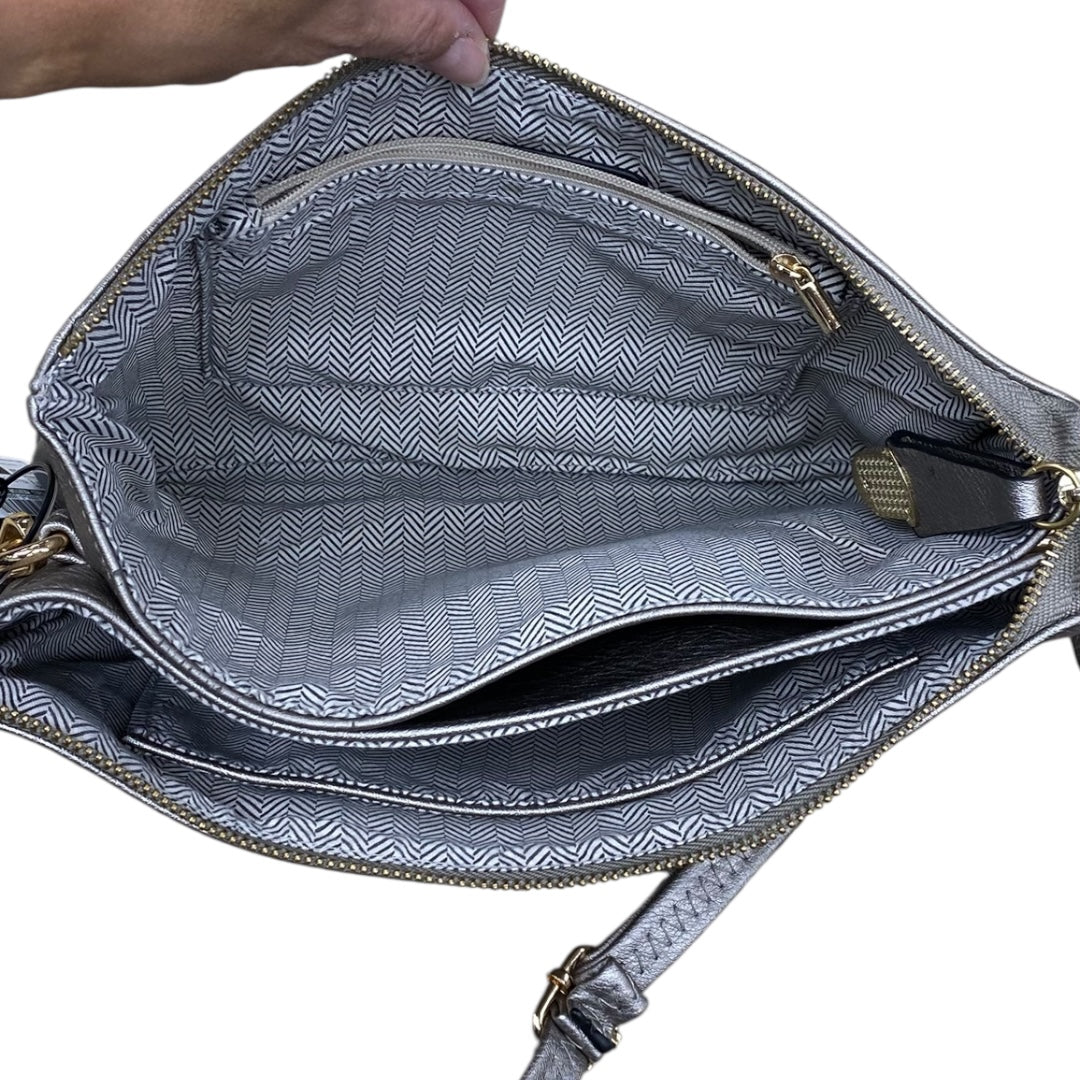 Handbag By Clothes Mentor In Silver & Yellow, Size:Medium