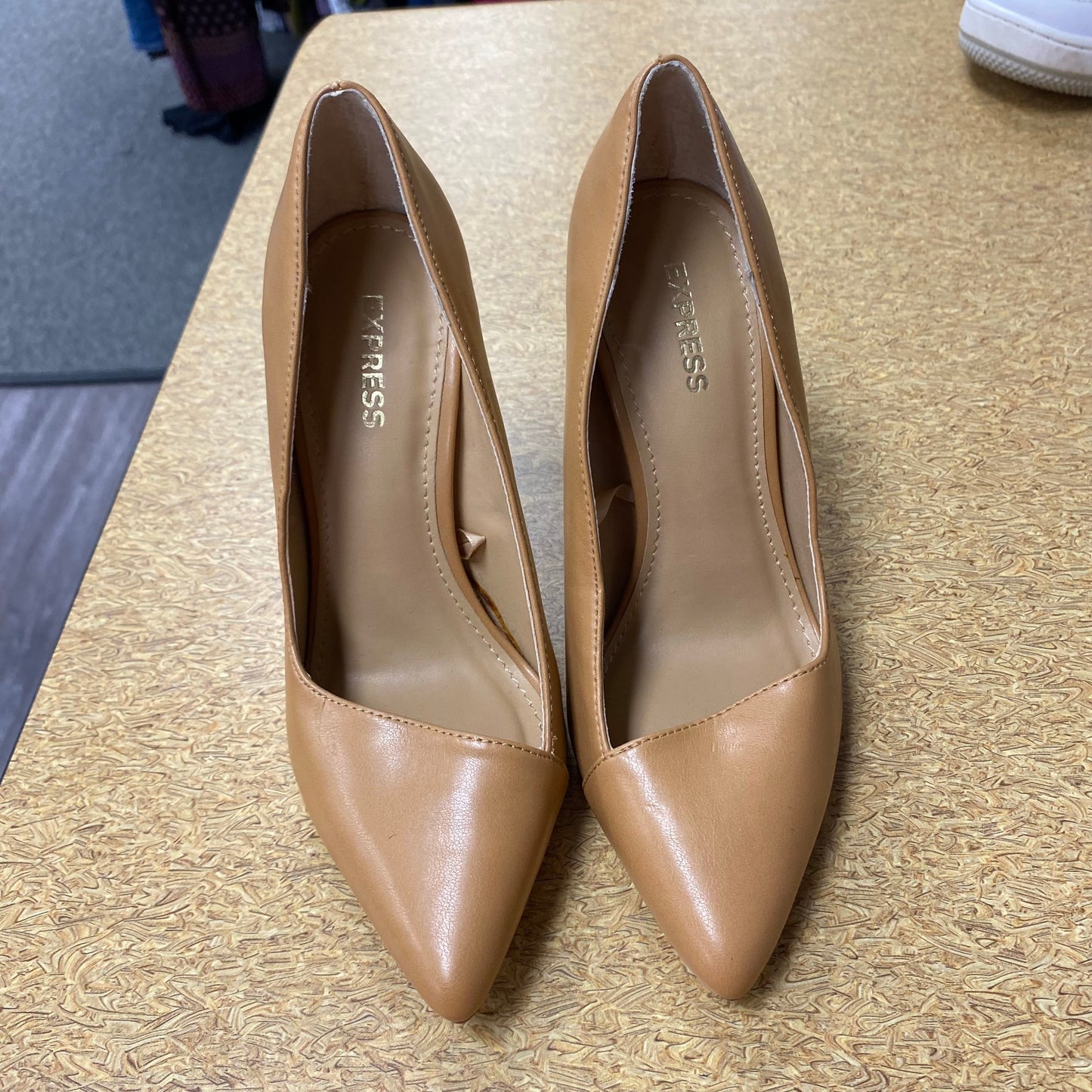 Shoes Heels Stiletto By Express In Tan, Size:5