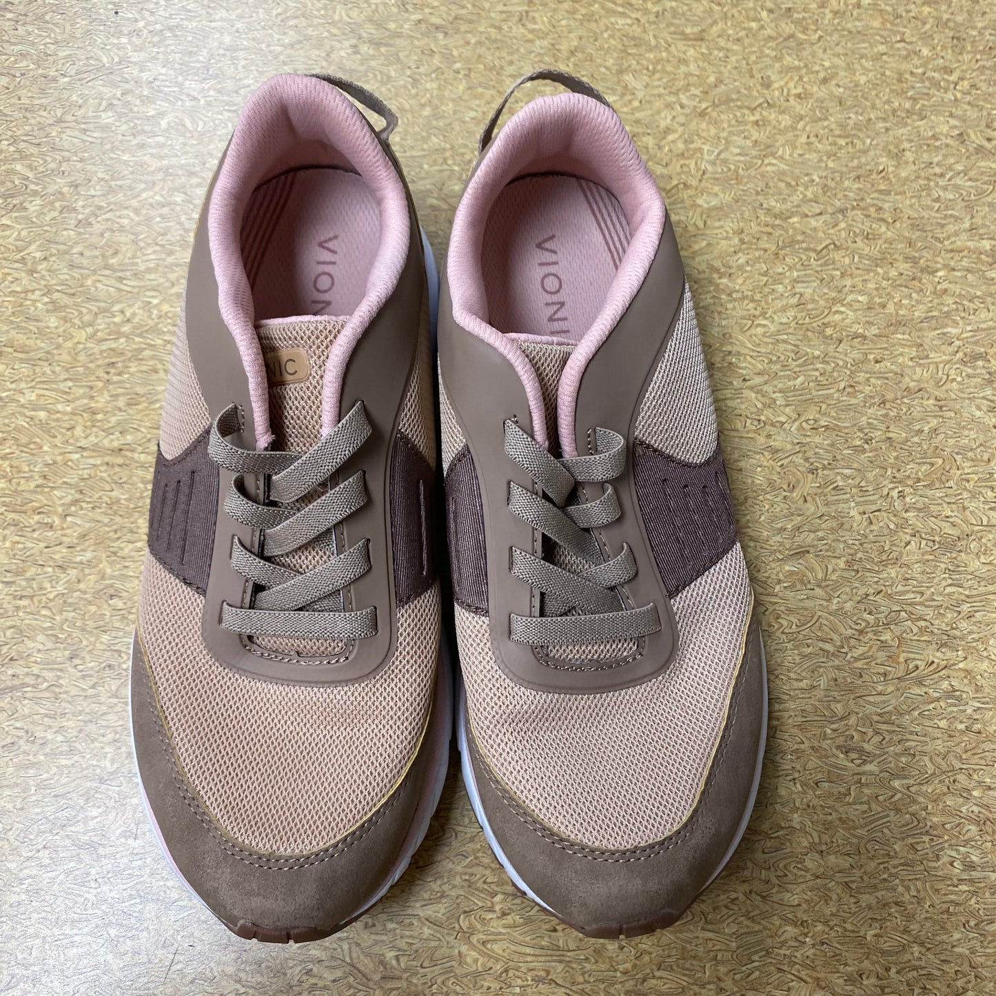 Shoes Athletic By Vionic In Cream & Pink, Size:8