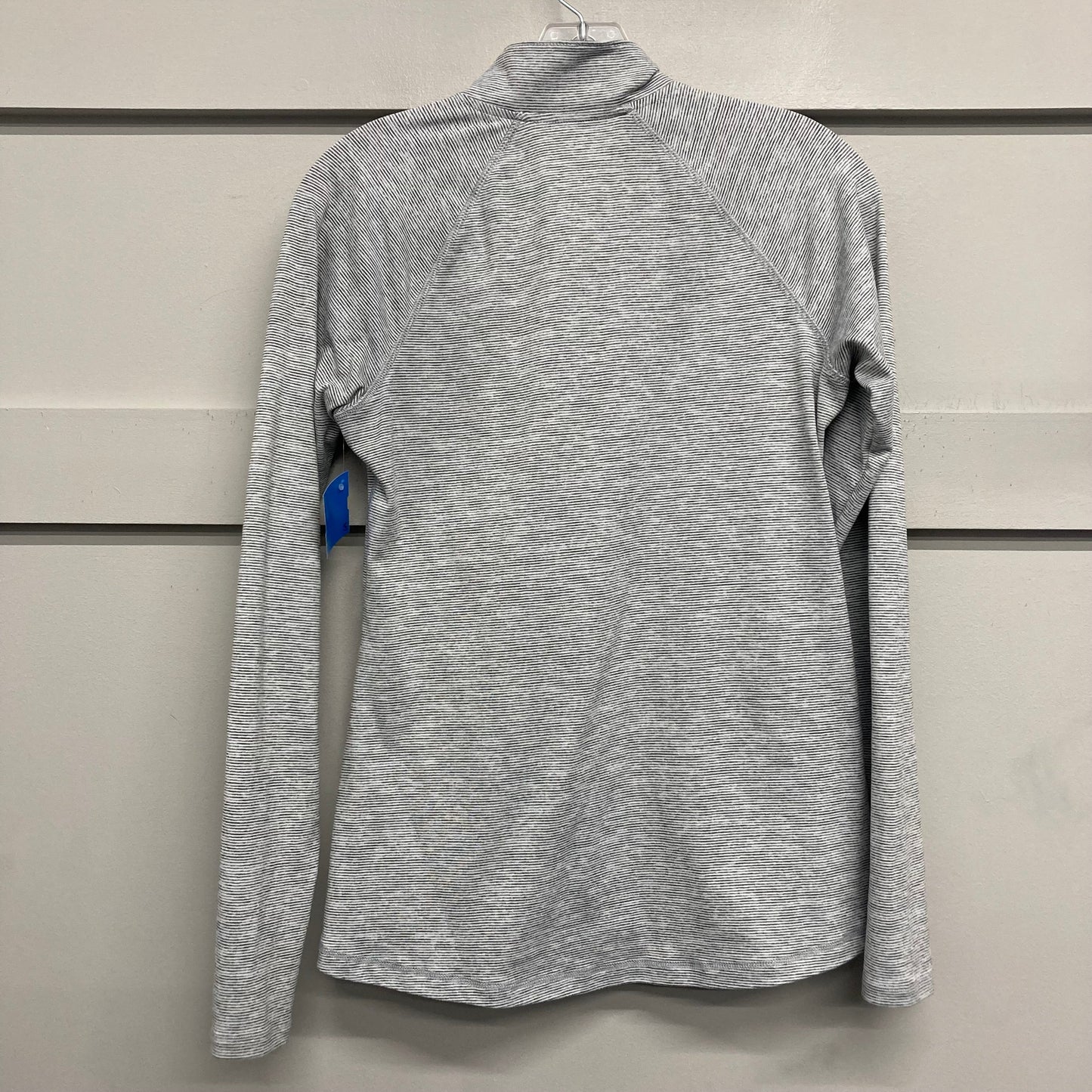 Athletic Top Ls Collar By Old Navy In Grey, Size:S