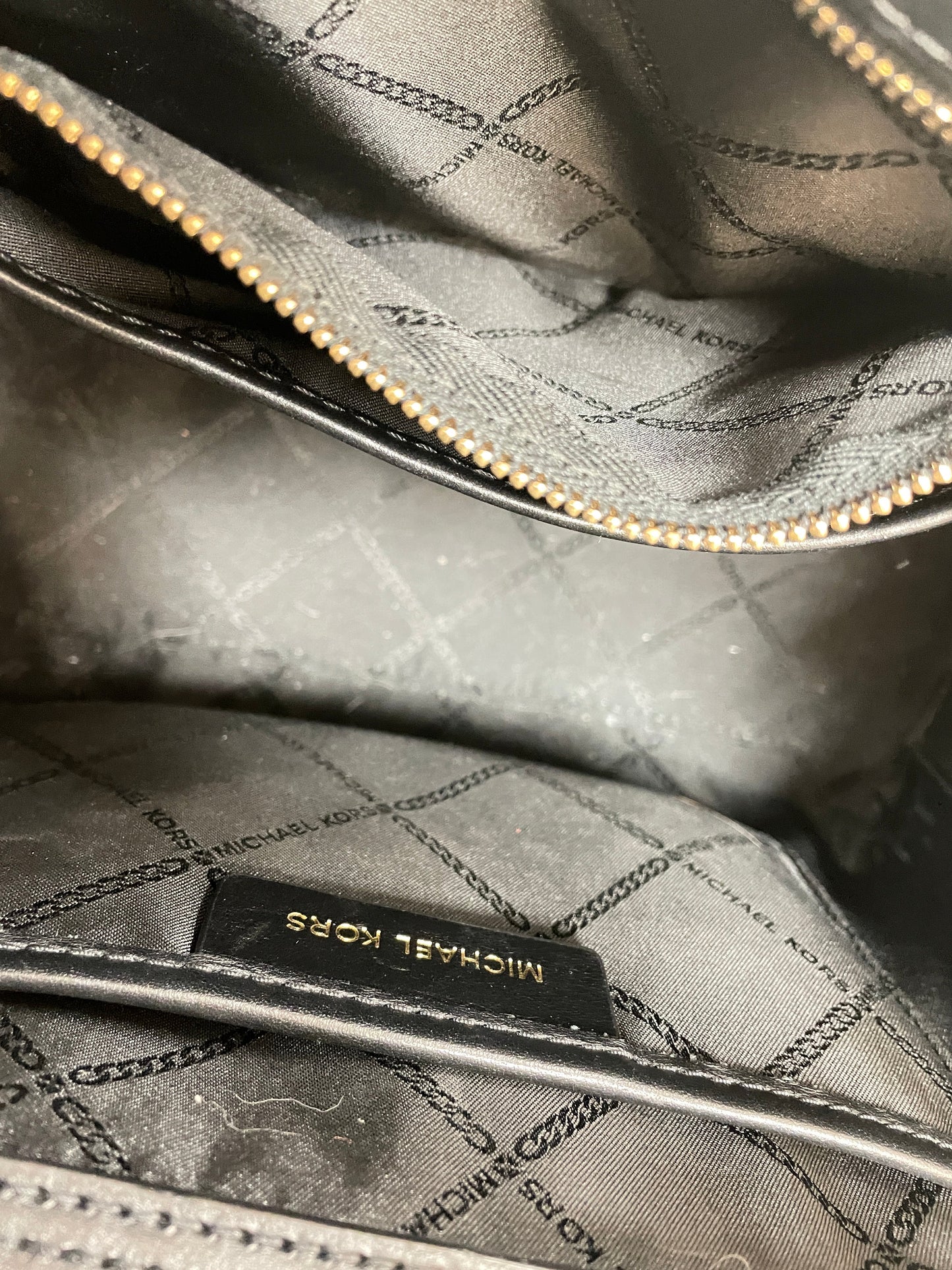 Crossbody Designer By Michael Kors In Black, Size:Medium