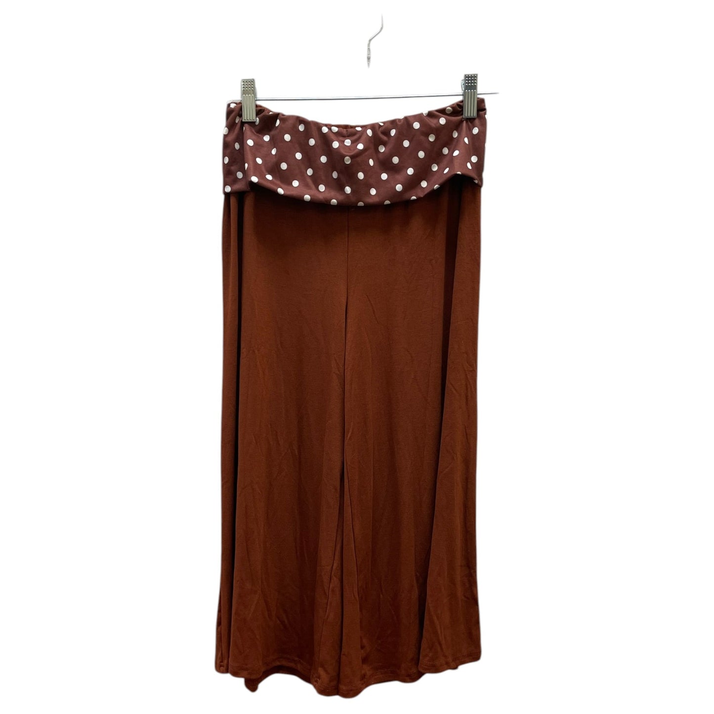Capris By Cmf In Brown, Size:4