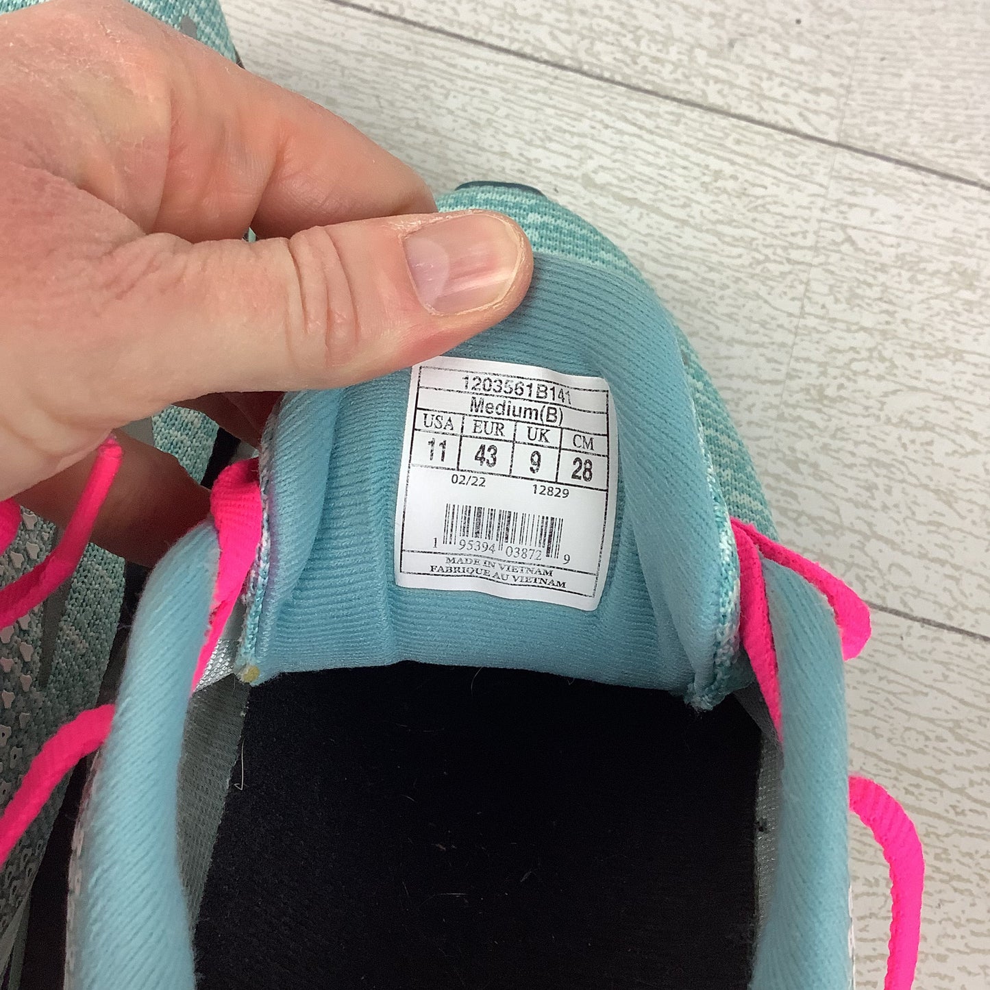 Shoes Athletic By Brooks In Blue, Size: 11