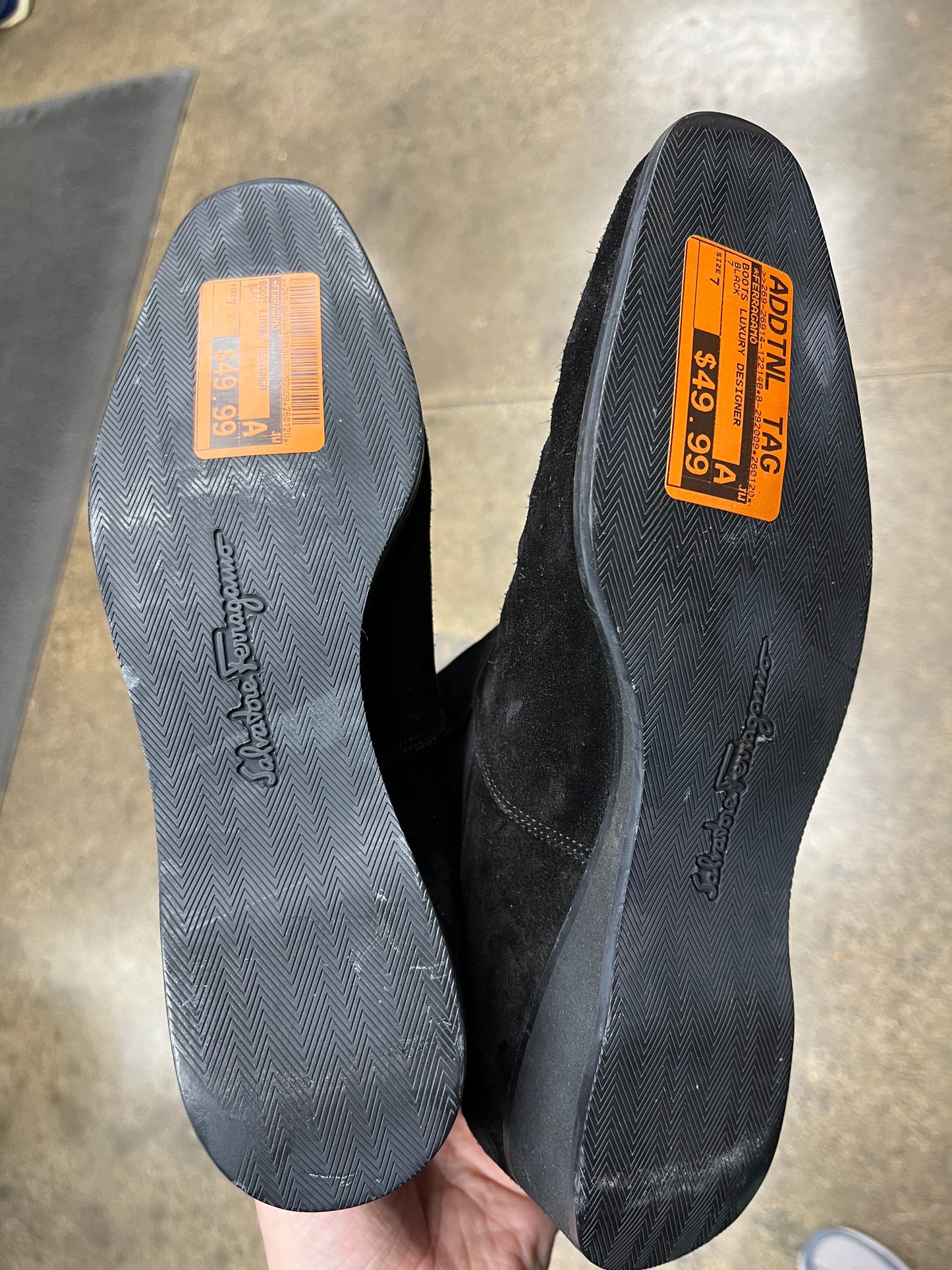 Boots Luxury Designer By Ferragamo In Black, Size:7