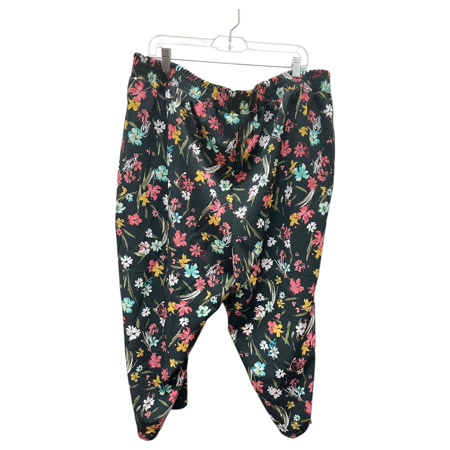 Pants Cropped By Lane Bryant In Black & Pink, Size:24