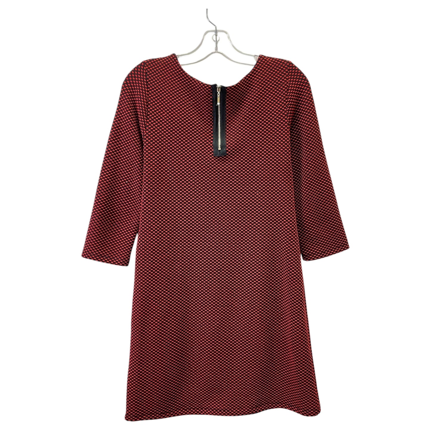 Dress Party Short By ISLE APPAREL In Black & Red, Size:Xs