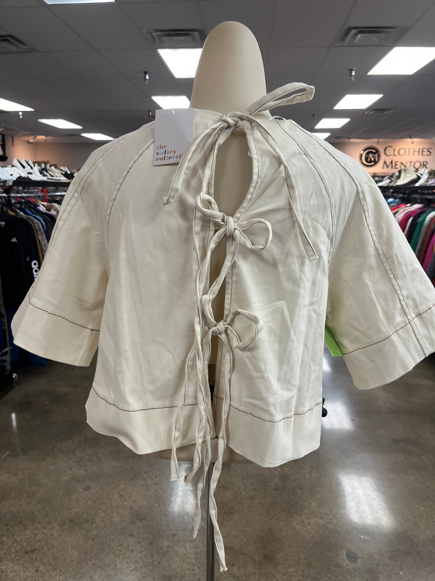 Top Ss By Clothes Mentor In Tan, Size:S