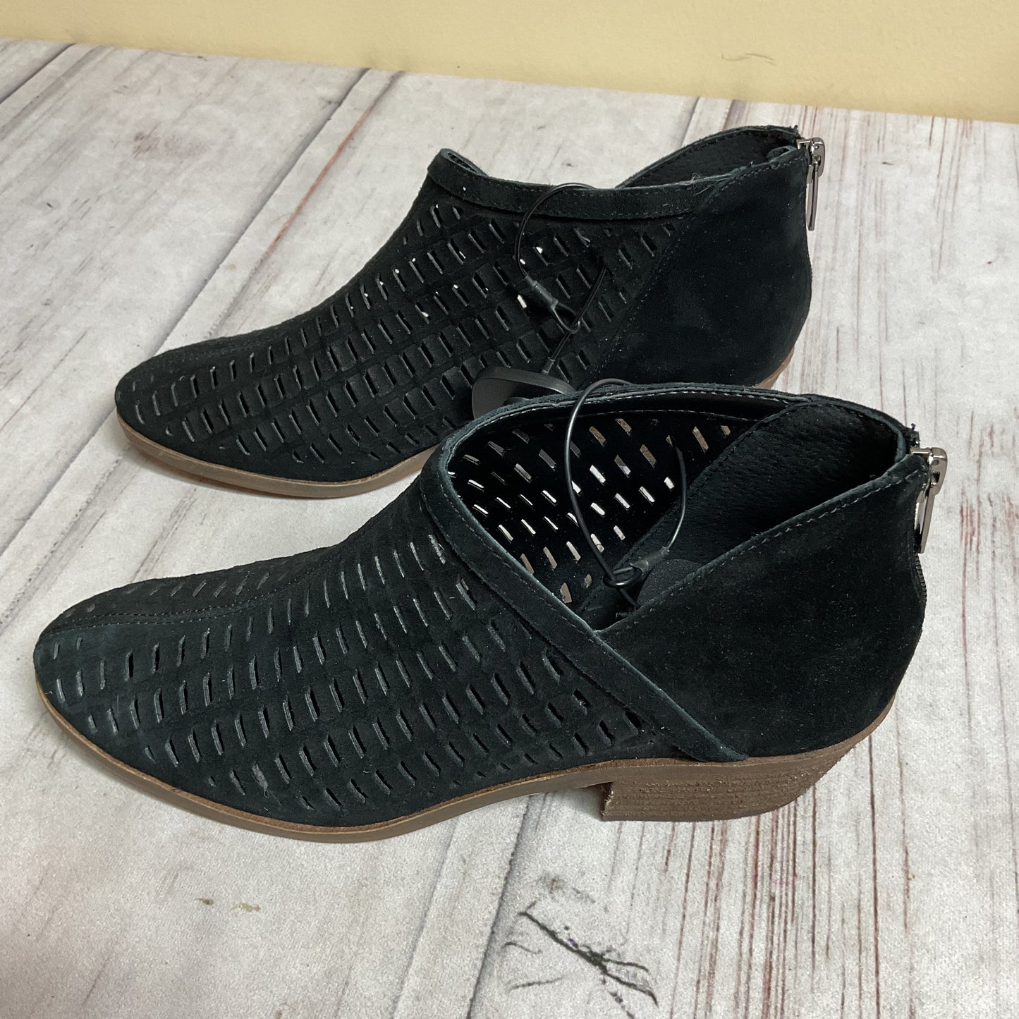 Boots Ankle Heels By Vince Camuto In Black, Size:8.5