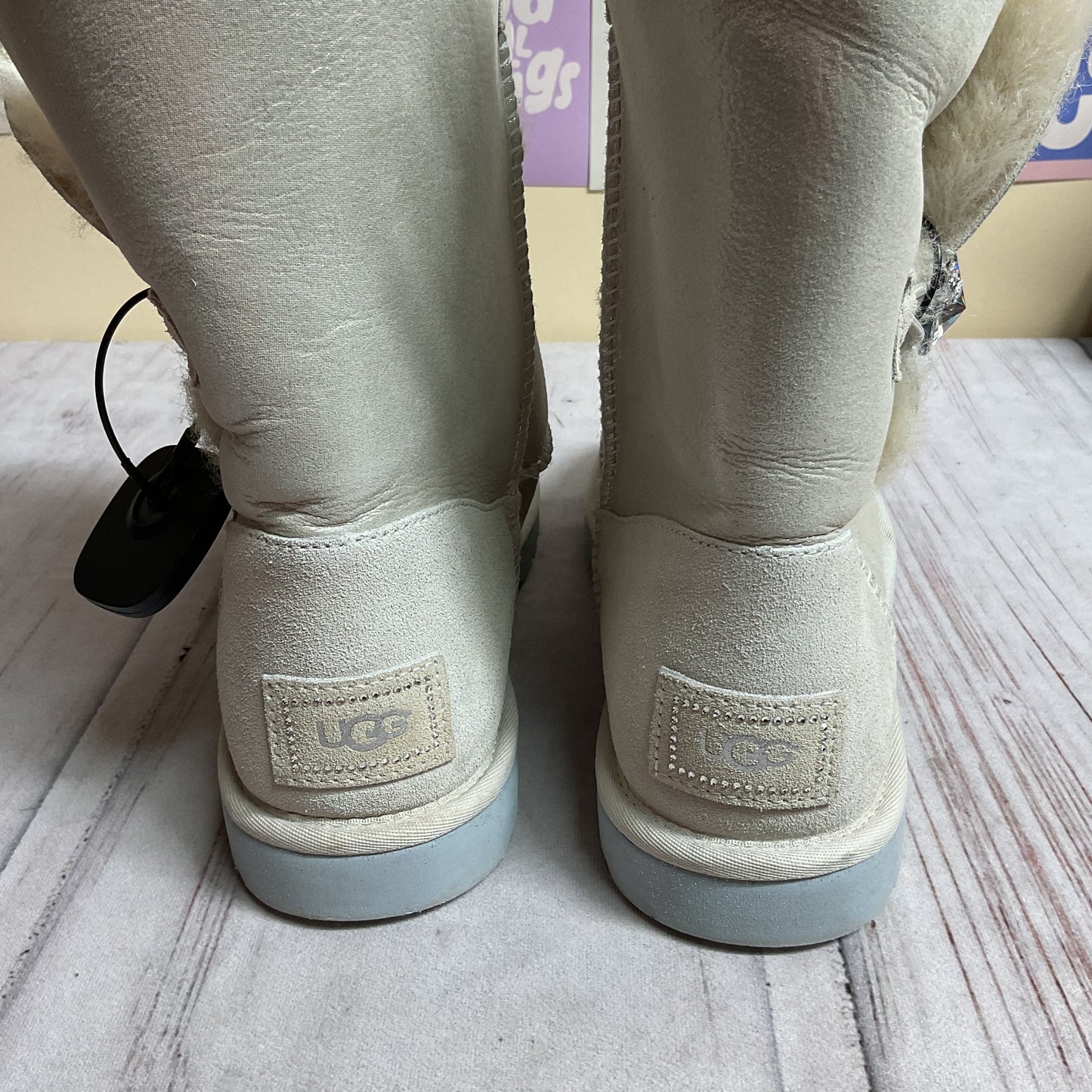 Boots Designer By Ugg In White, Size:9