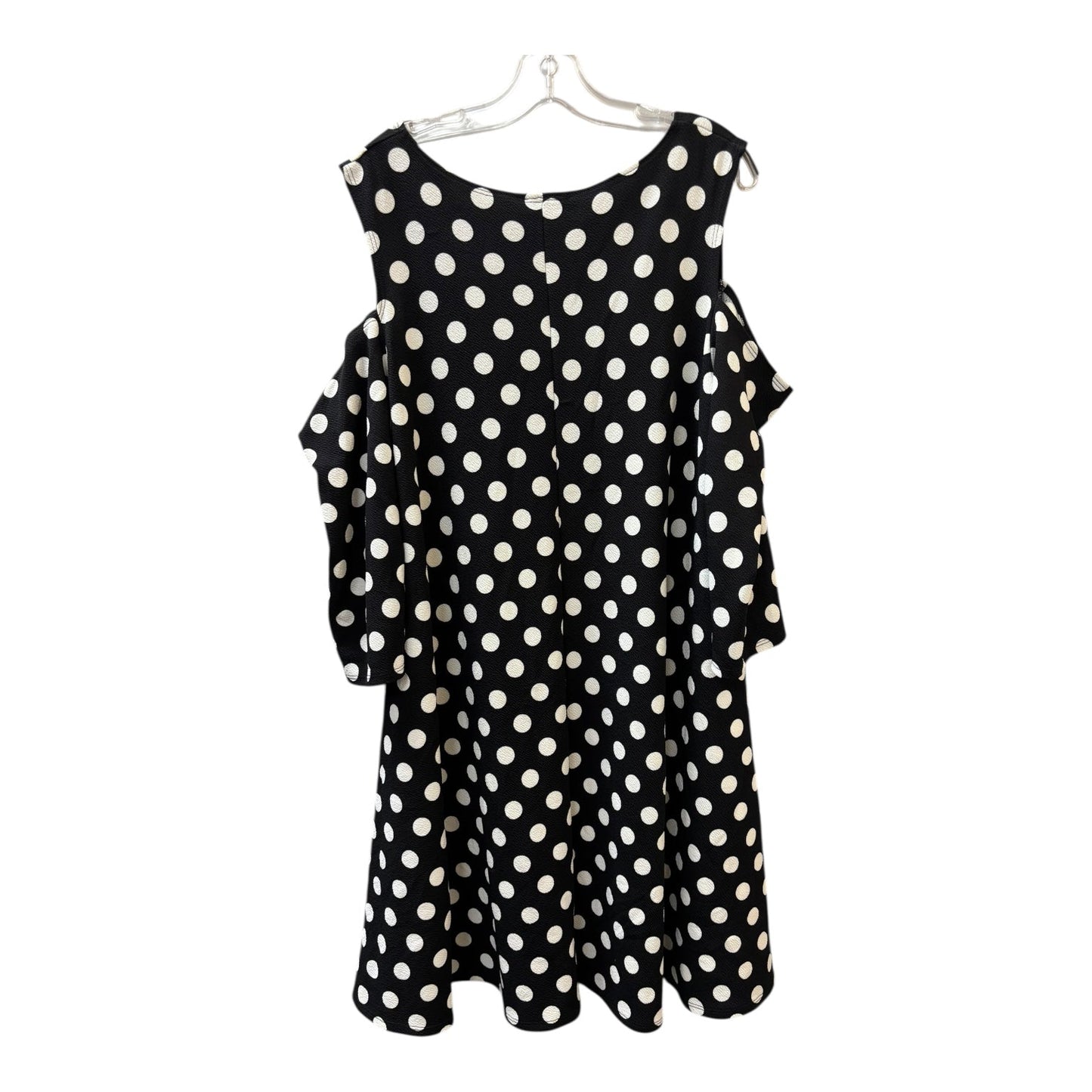 Dress Casual Short By Cme In Black & White, Size:1X