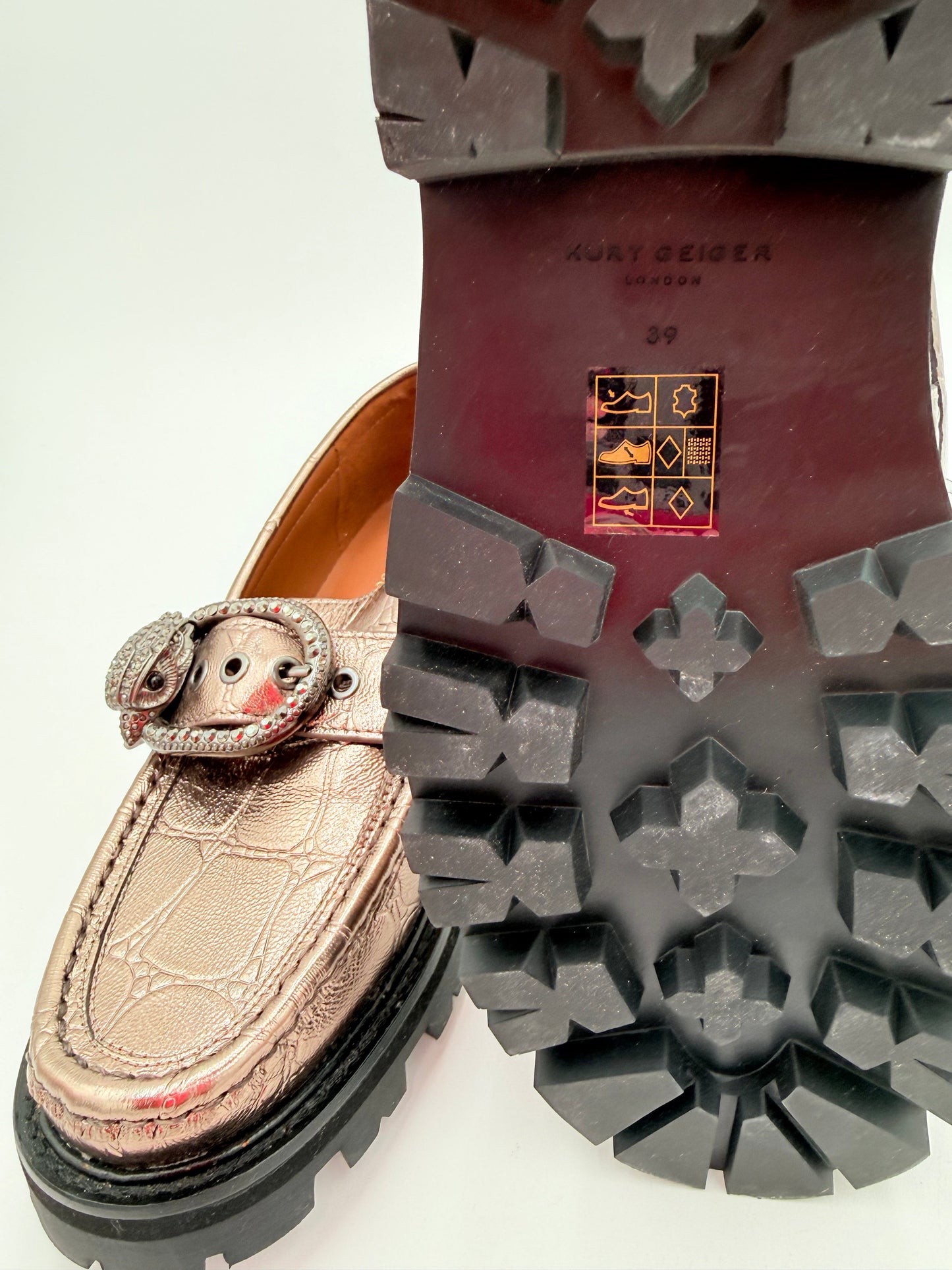 Shoes Designer By Kurt Geiger In Grey, Size: 9