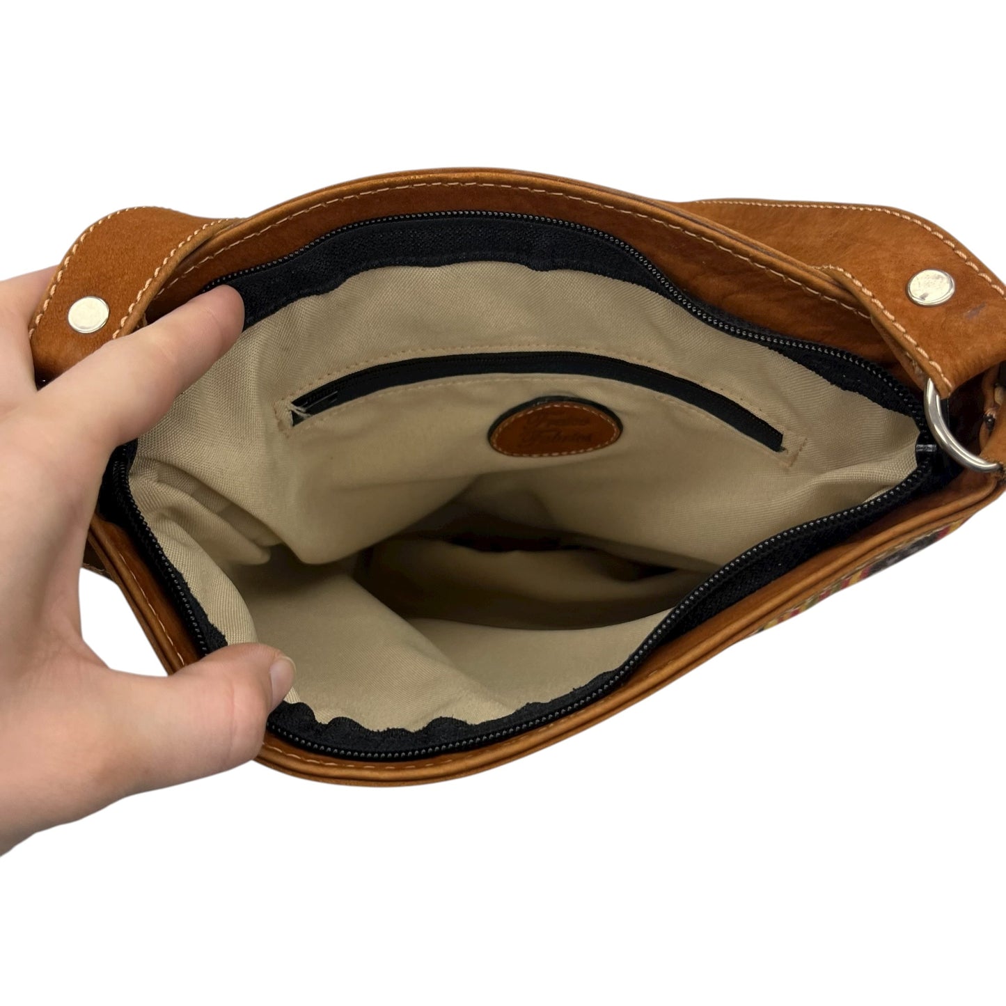 Crossbody By Clothes Mentor In Multi, Size:Medium