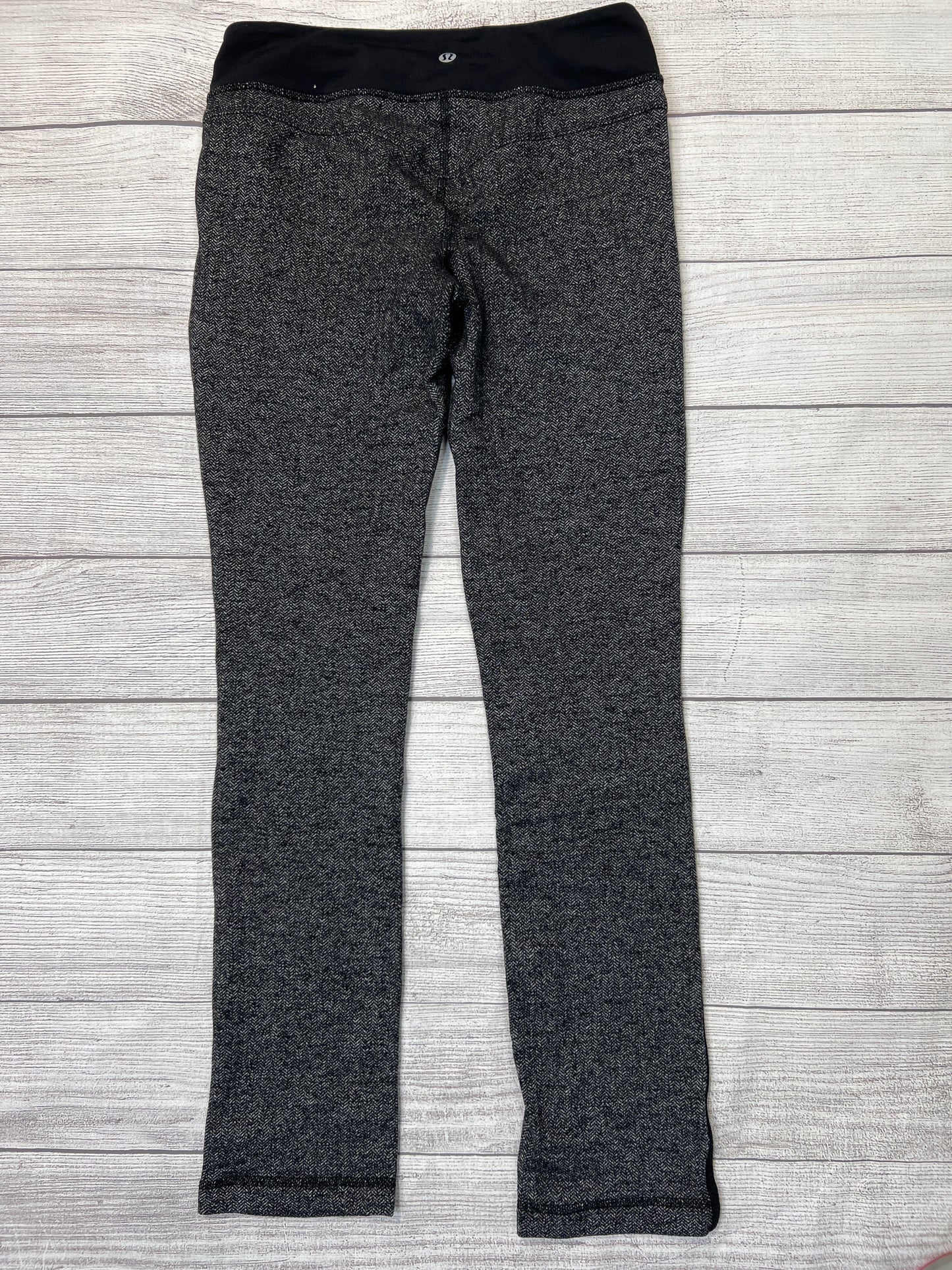 Athletic Leggings By Lululemon Size: 6
