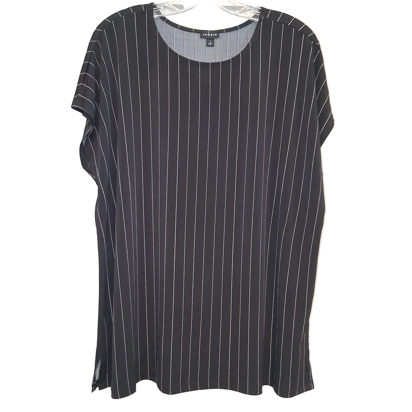 Top Sleeveless By Torrid In Black & White, Size:1X