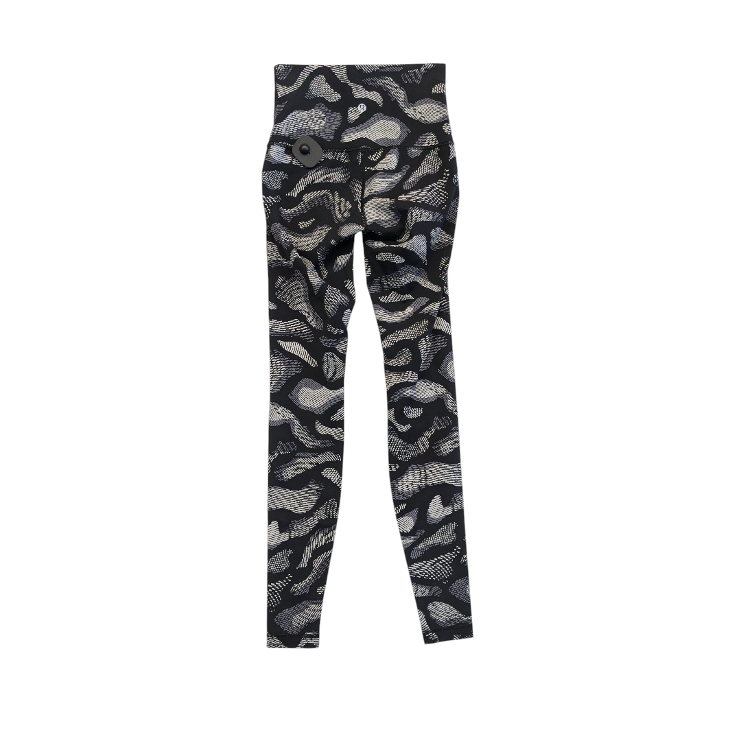 Athletic Leggings By Lululemon In Black & Grey, Size:4