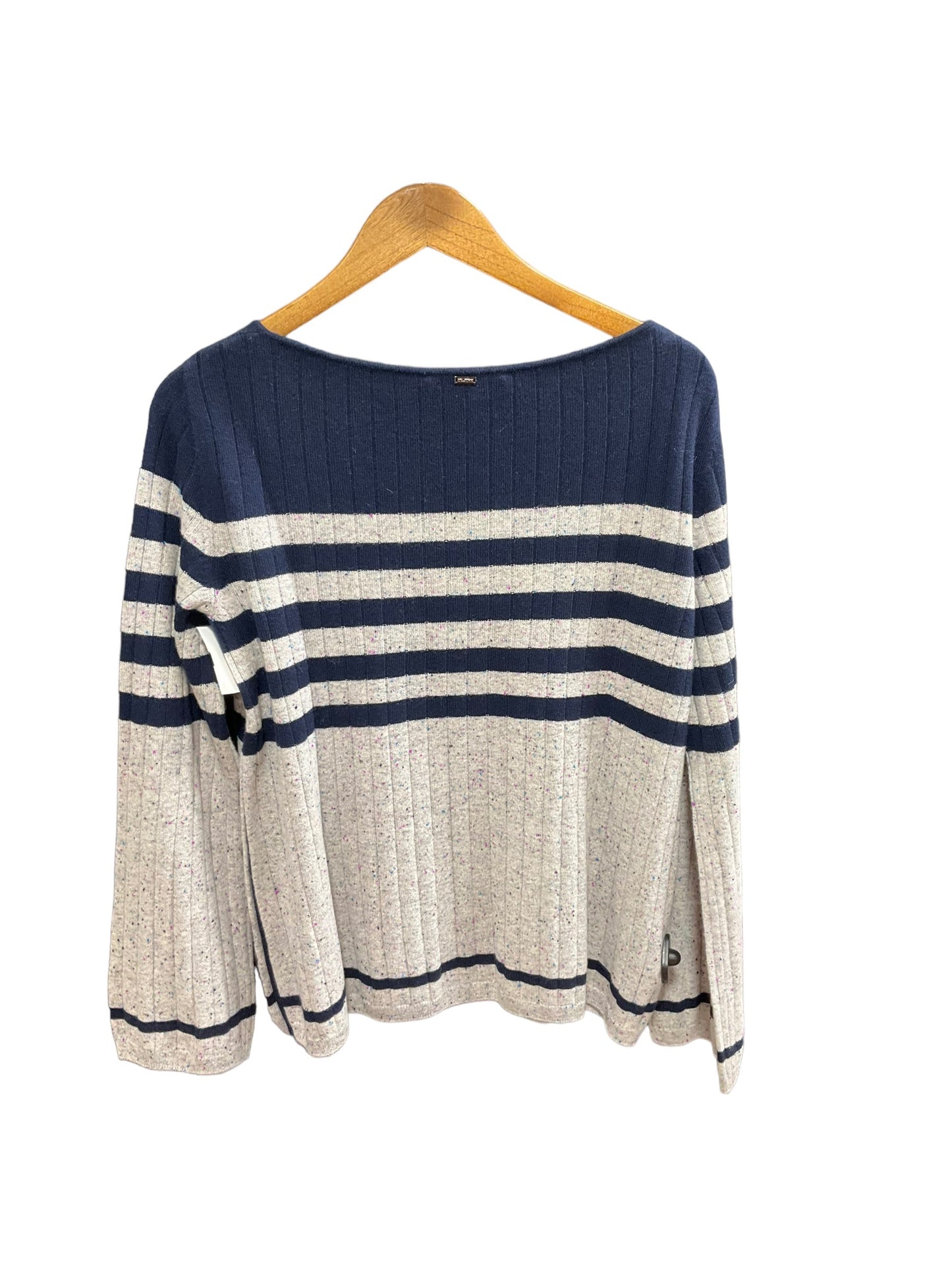 Sweater Designer By St. John  Size: M