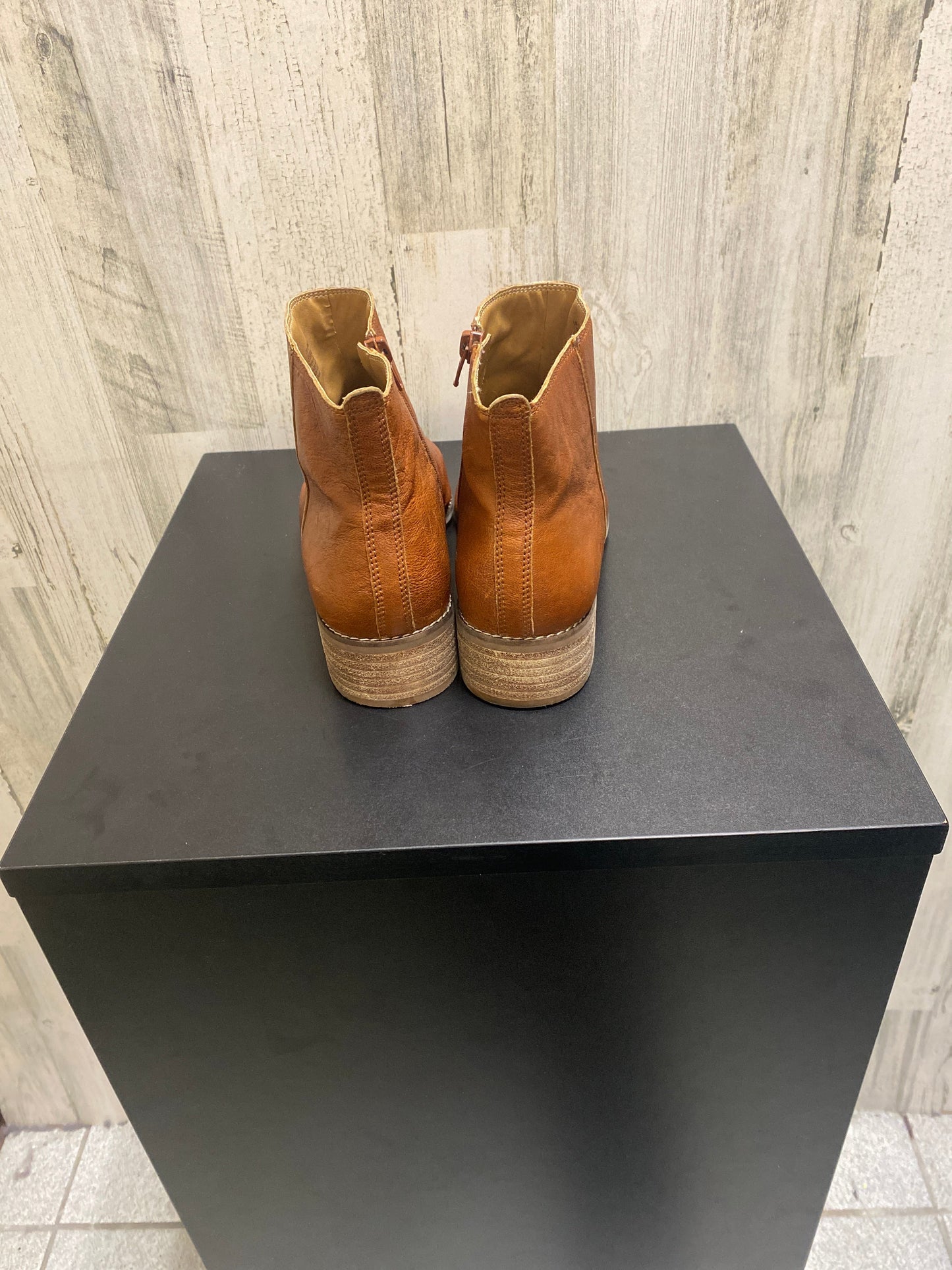 Boots Ankle Heels By Lucky Brand Size: 9.5