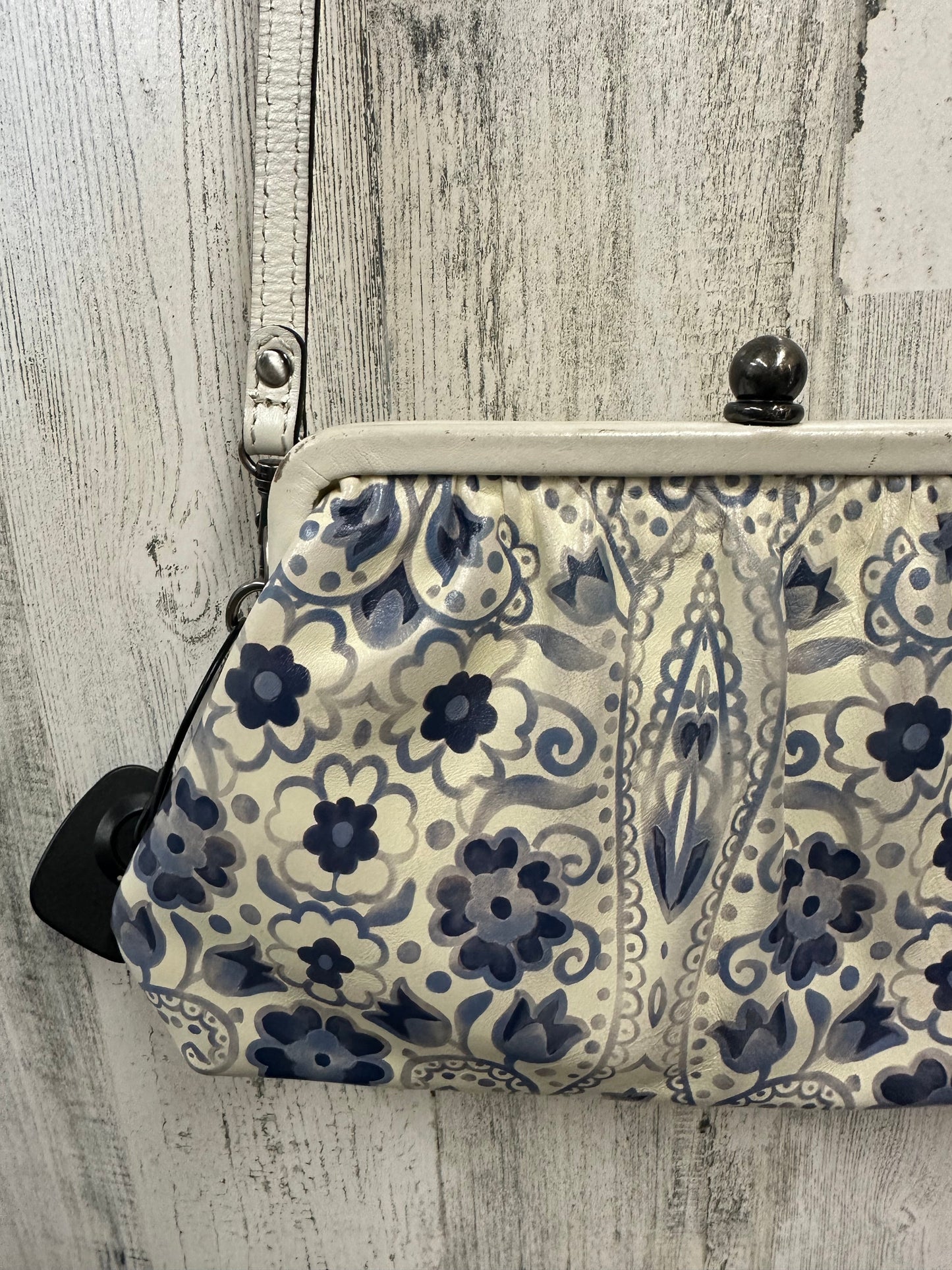 Crossbody Designer By Patricia Nash Size: Small