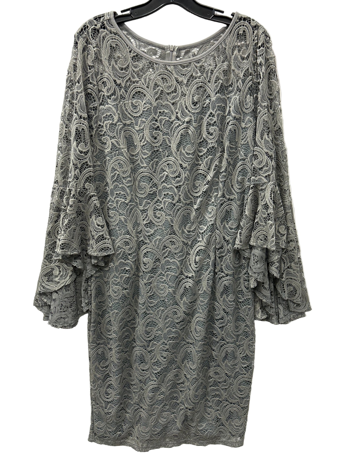 Dress Casual Midi By Cmc In Grey, Size:3