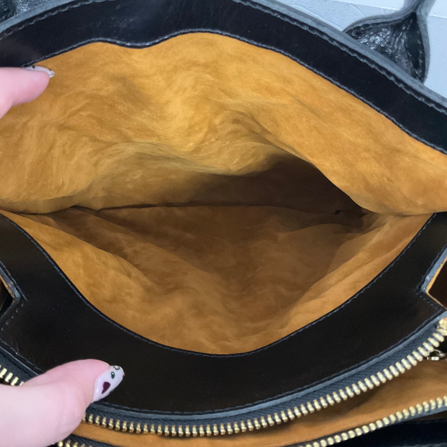 Handbag Designer By Patricia Nash, Size: Medium