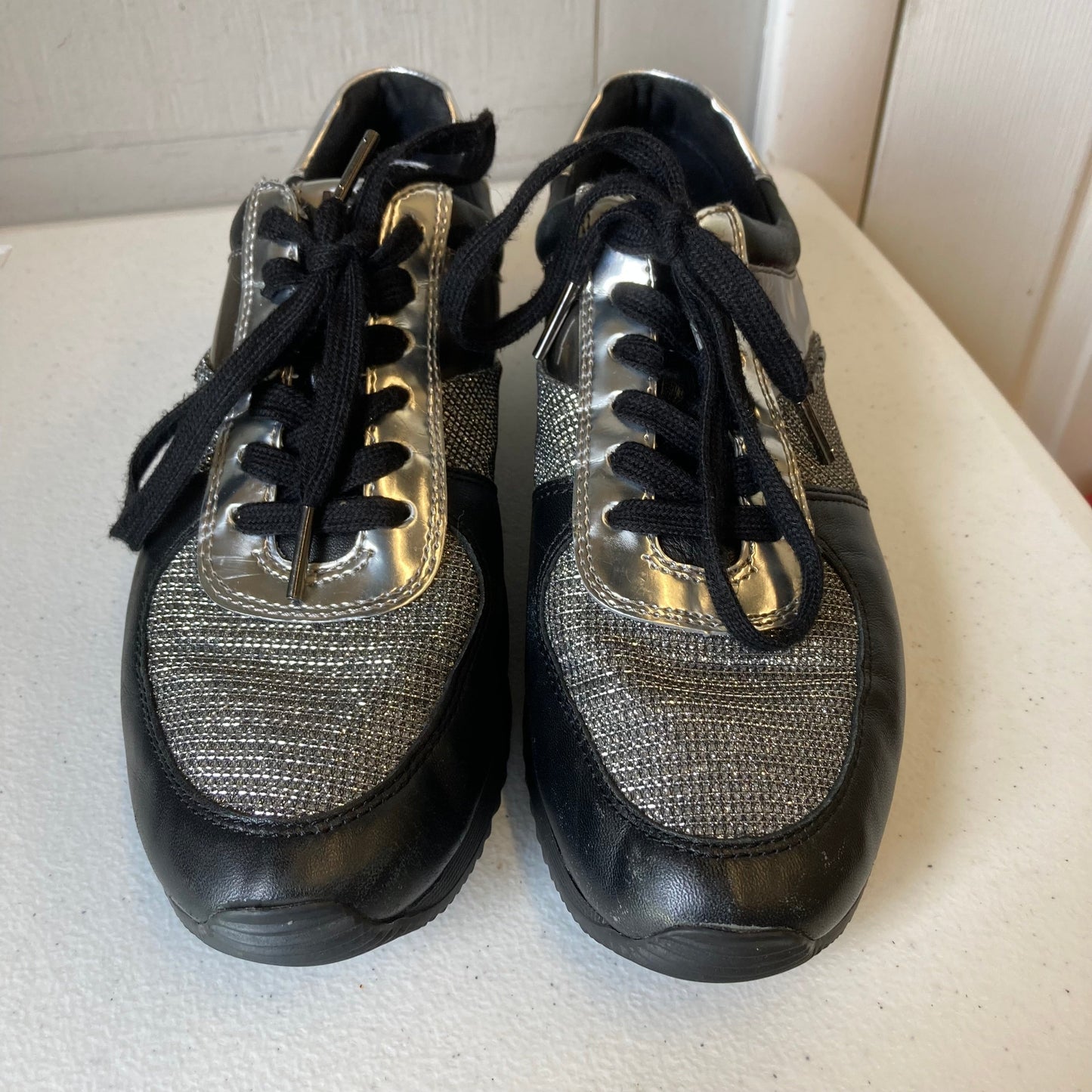 Shoes Designer By Michael Kors In Black & Silver, Size:7.5