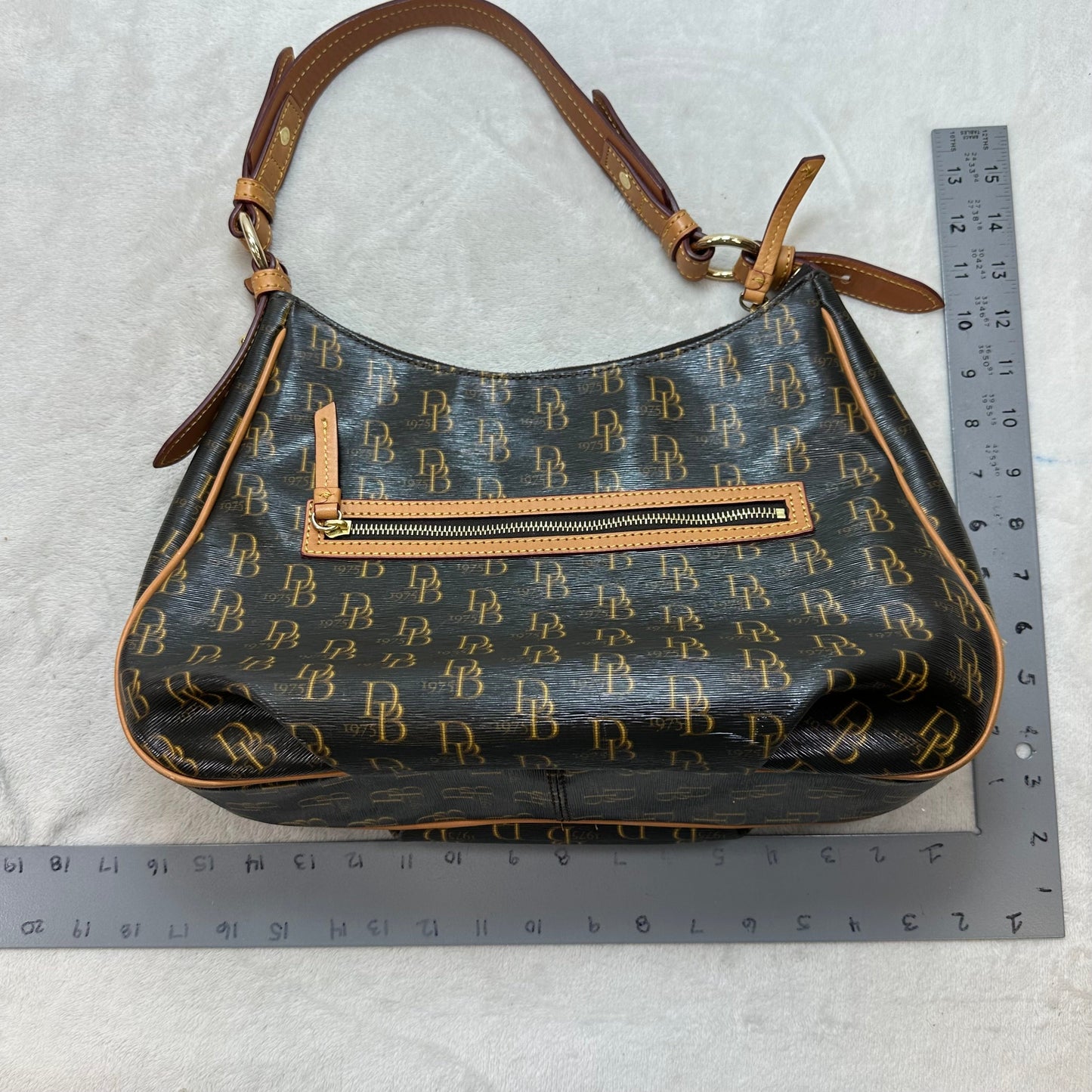 Handbag Designer By Dooney And Bourke, Size: Medium