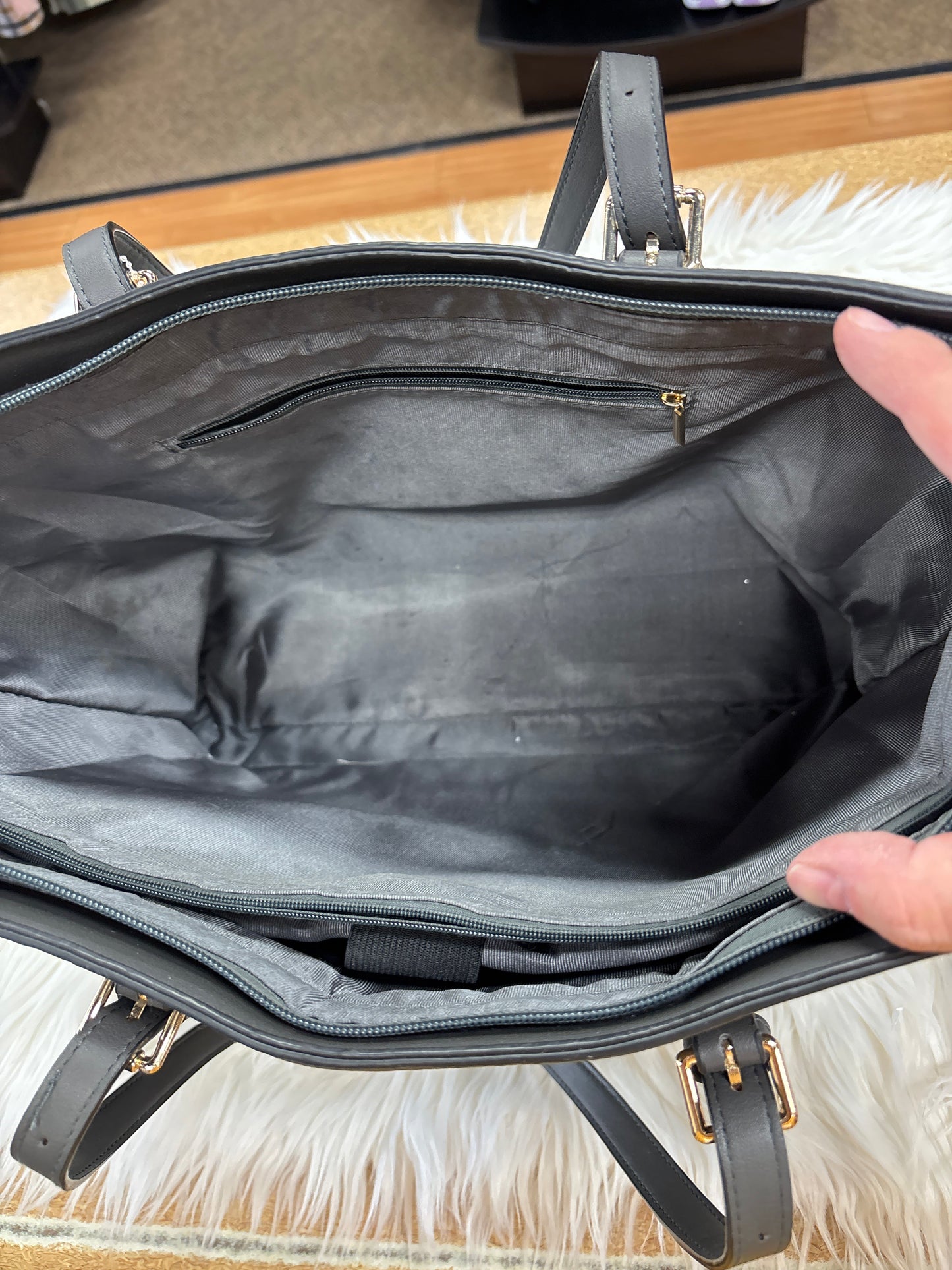 Handbag Leather By Cmc In Grey, Size:Large