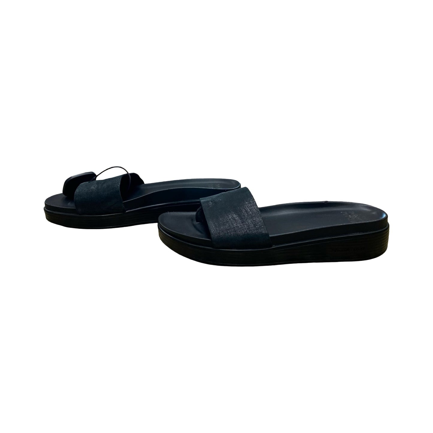 Sandals Flats By Donald Pliner In Black, Size:9.5